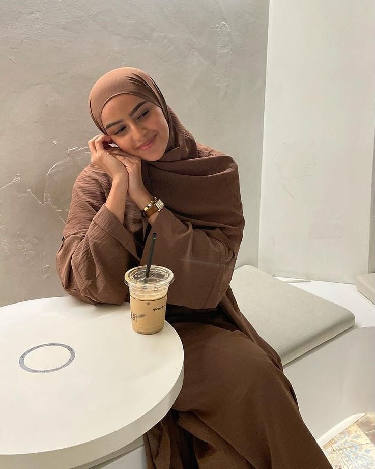 @soofiabnb - Crinkle Coffee Abaya - Fajr Noor
