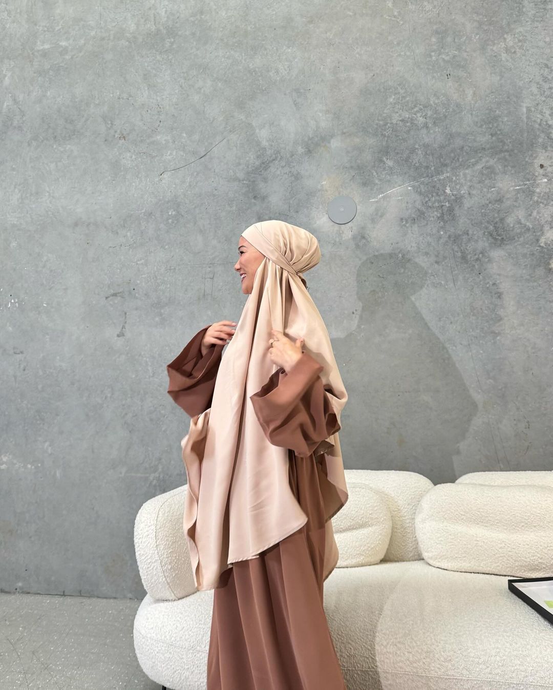 Cream Khimar Khimar Fajr Noor