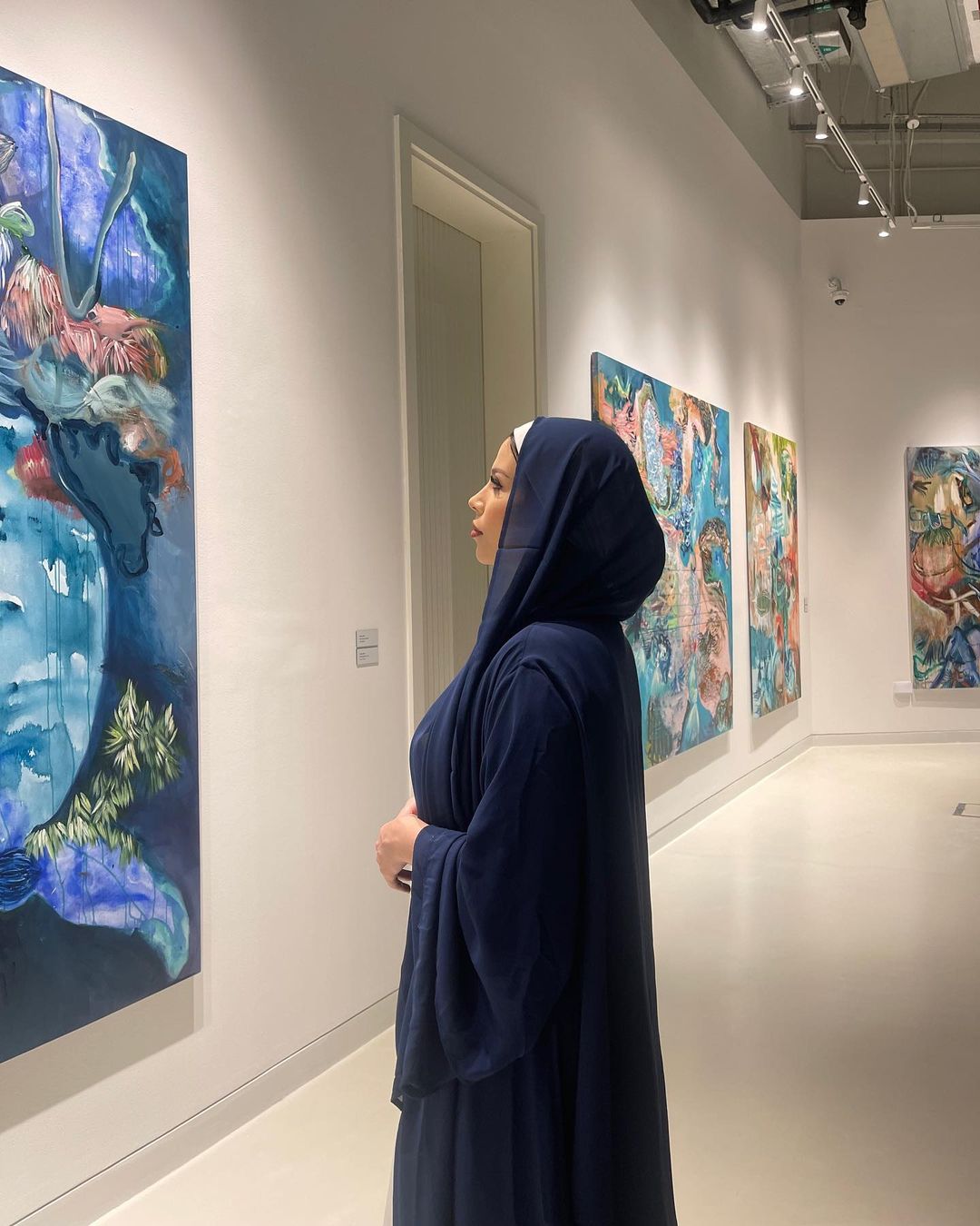 Aisha Abaya with Hijab - Navy