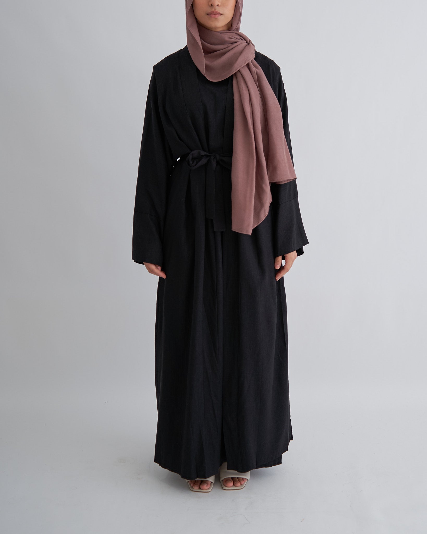 Aya Linen Abaya - Black