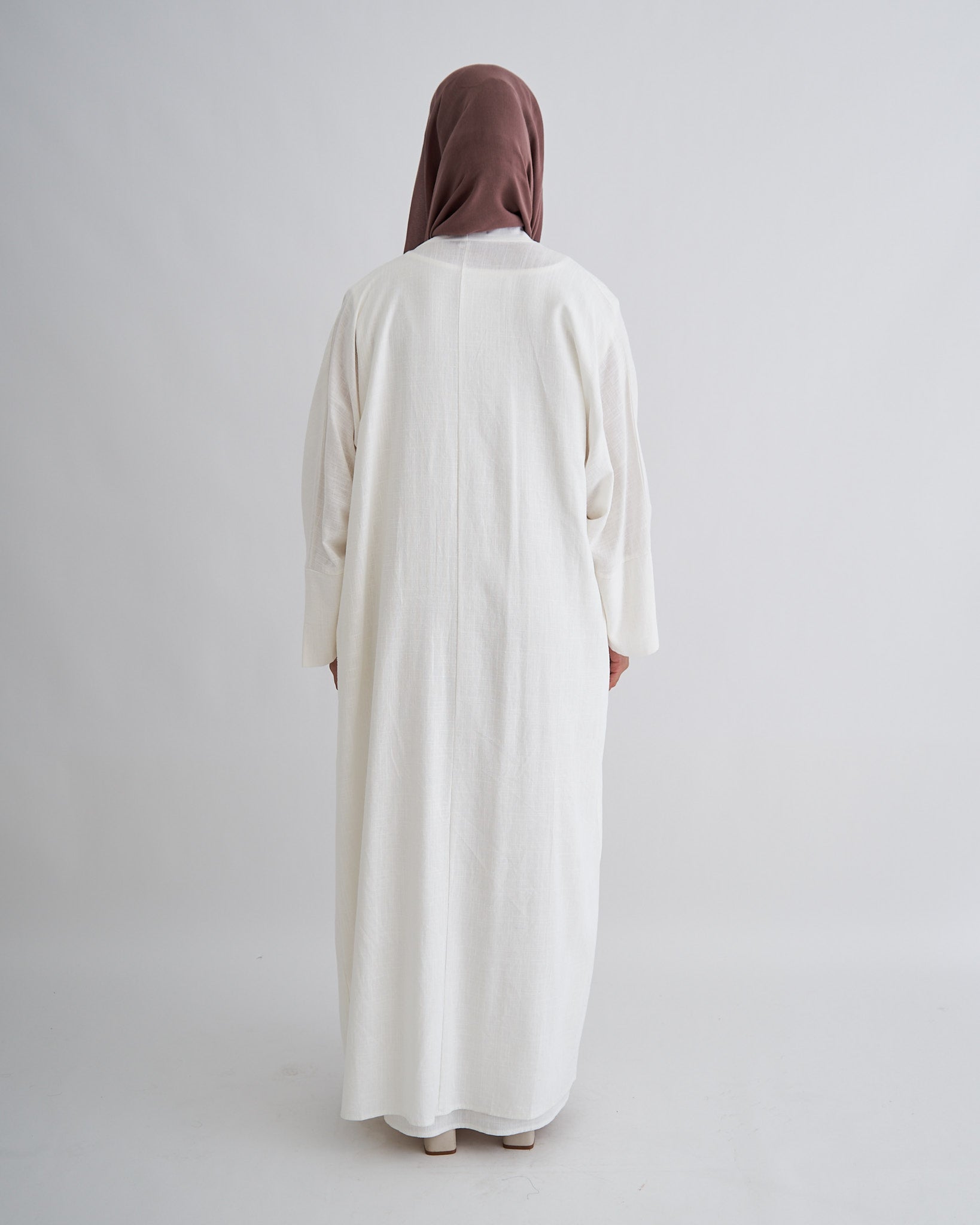 Aya Linen Abaya - White