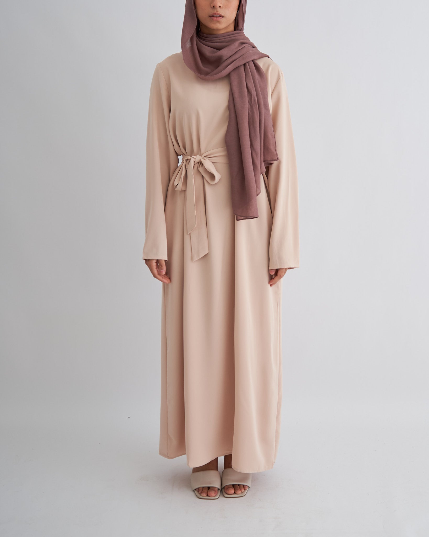 Essential Abaya - Cream