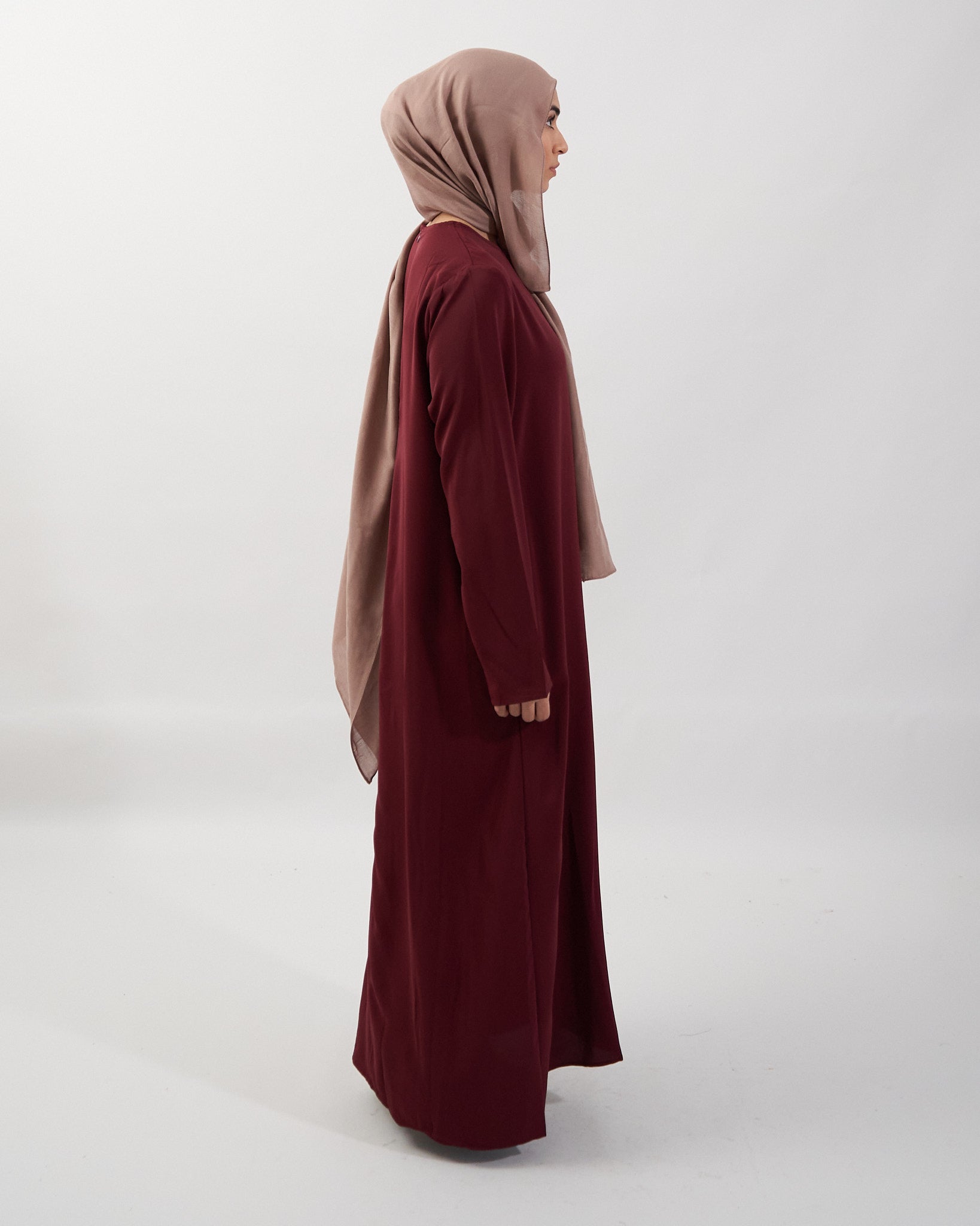 Essential Abaya - Maroon