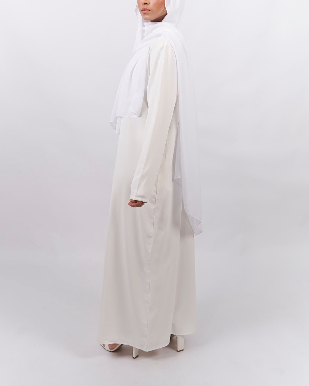 Essential Abaya - White - Essential Abaya - Fajr Noor