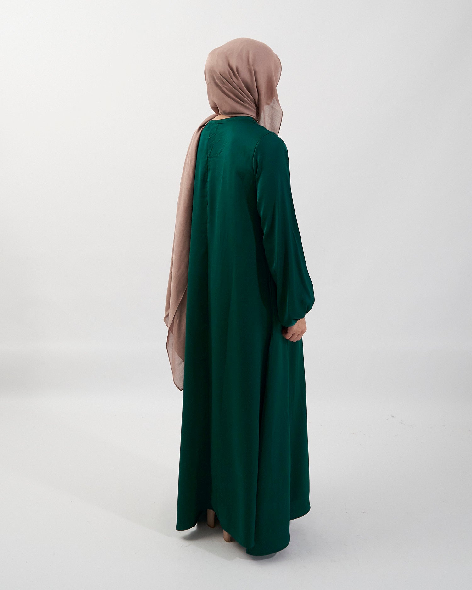 Jannah Abaya - Emerald Satin Abaya Fajr Noor