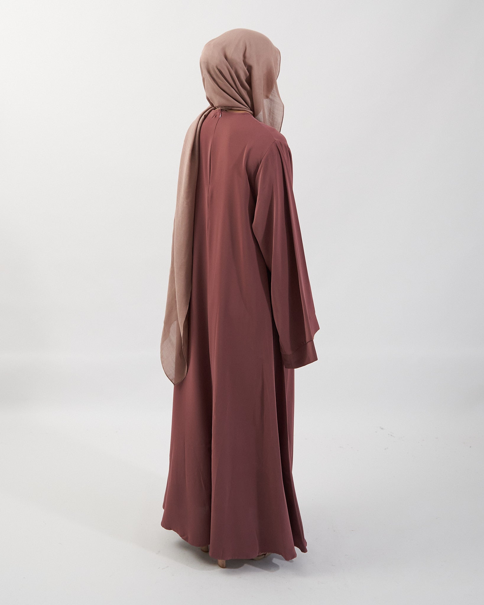 Khatijah Abaya - Berry Closed Abaya Fajr Noor