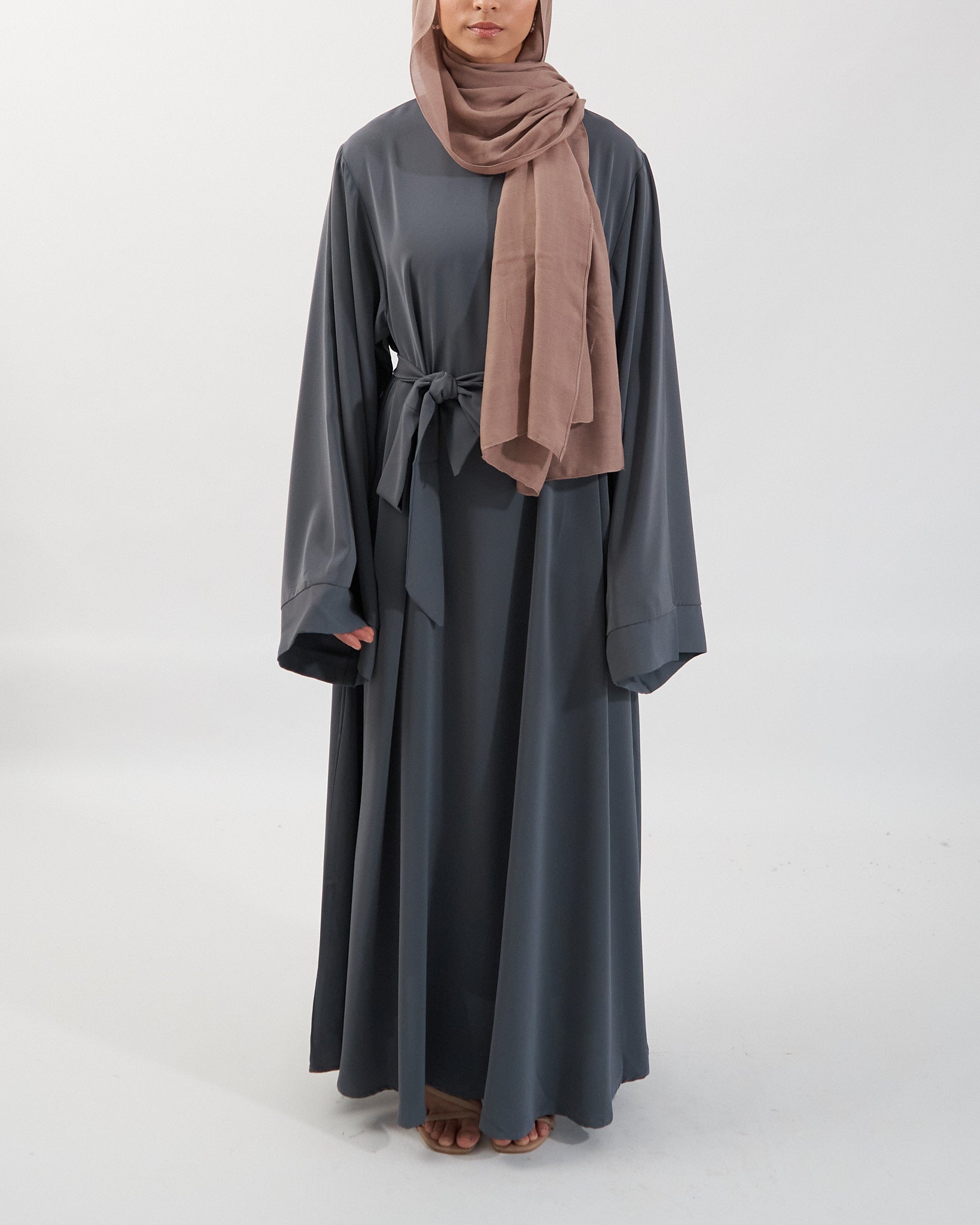 Khatijah Abaya - Charcoal Closed Abaya Fajr Noor