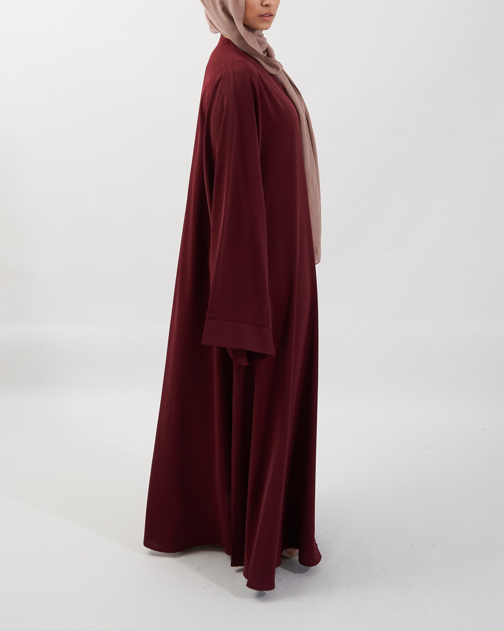 Khatijah Abaya - Maroon Closed Abaya Fajr Noor