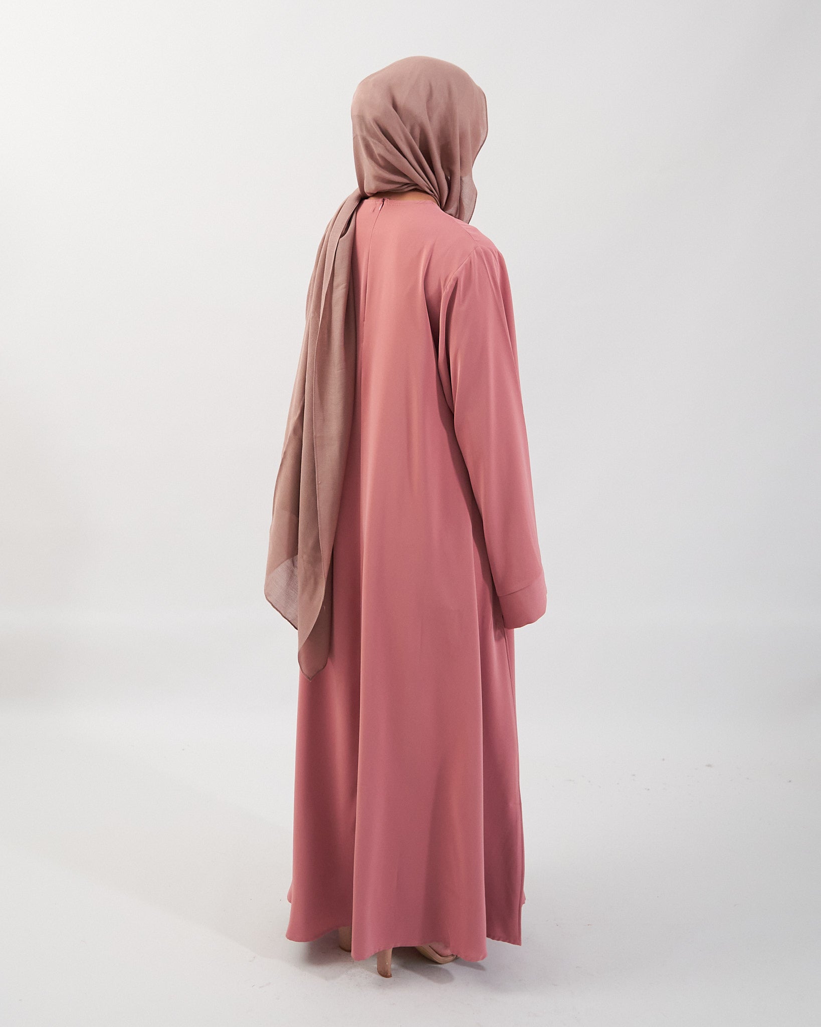 Khatijah Abaya - Pink Closed Abaya Fajr Noor