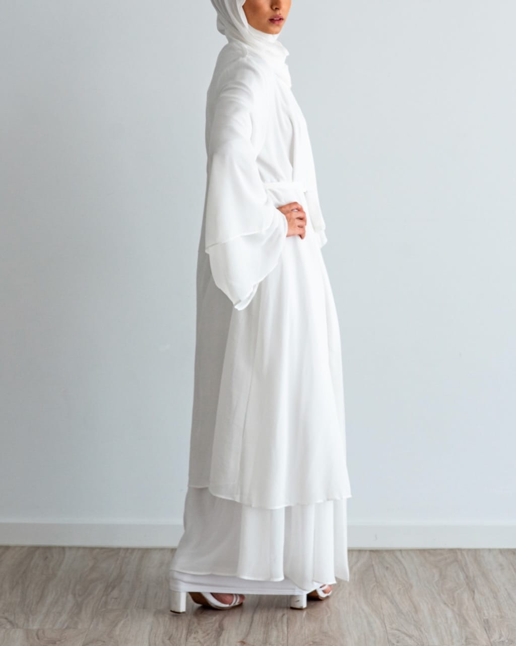 Aisha Abaya with Hijab - White Open Abaya Fajr Noor