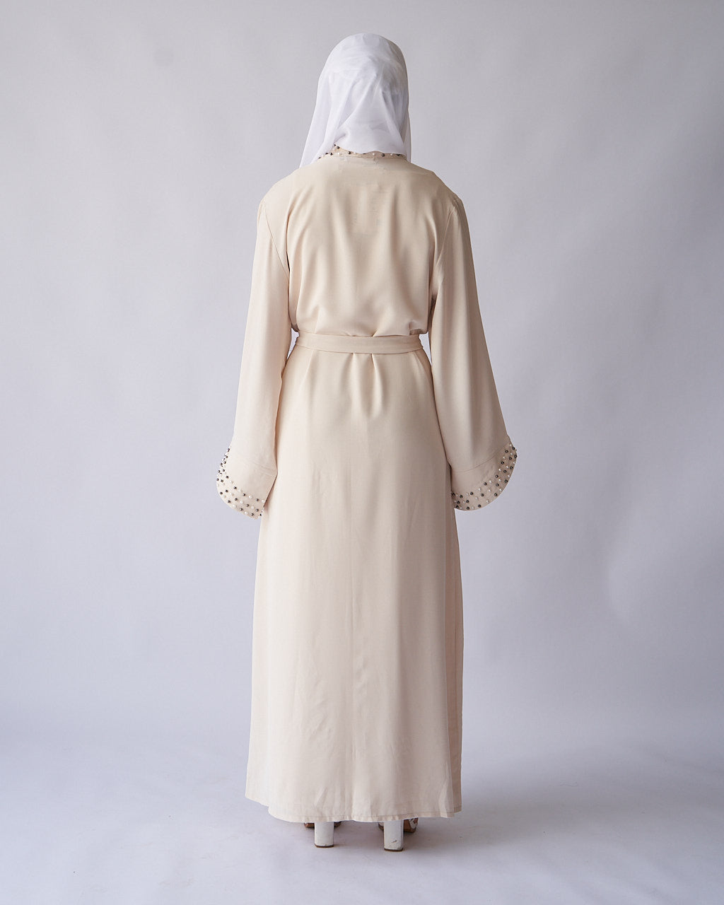 Amirah Abaya – Creme