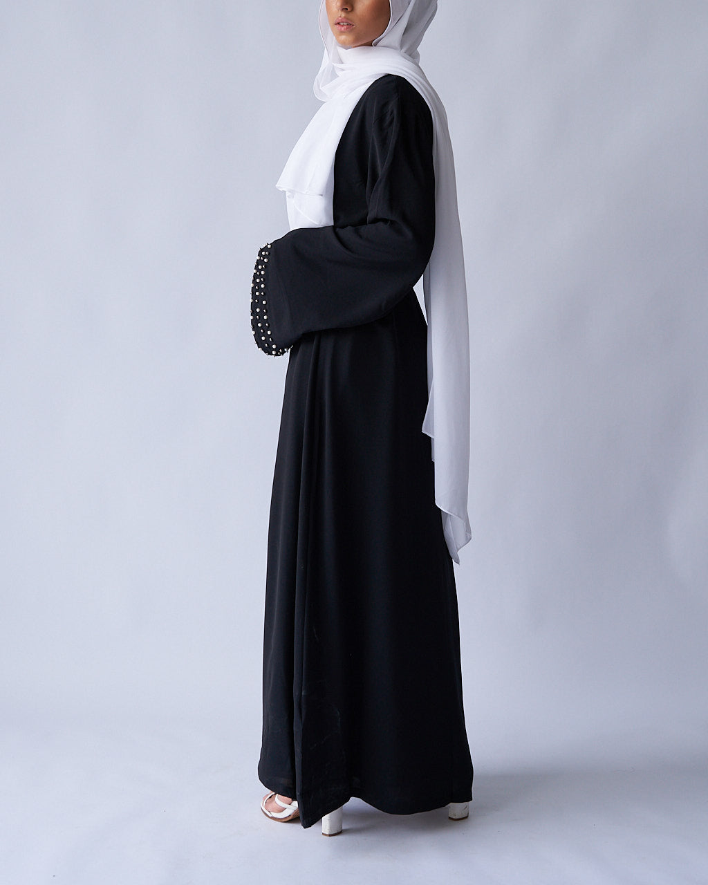 Amirah Abaya – Schwarz