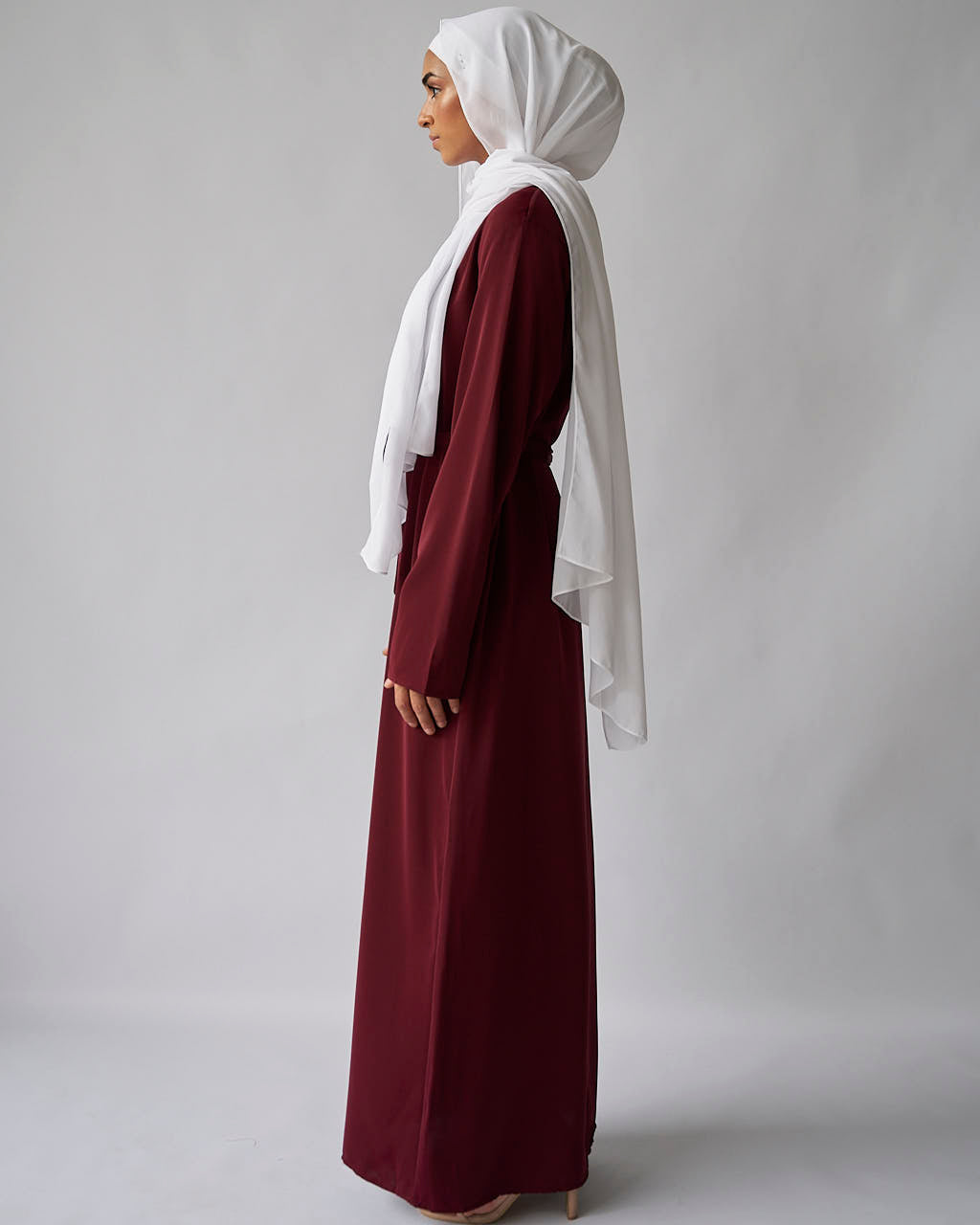 Essential Abaya - Maroon