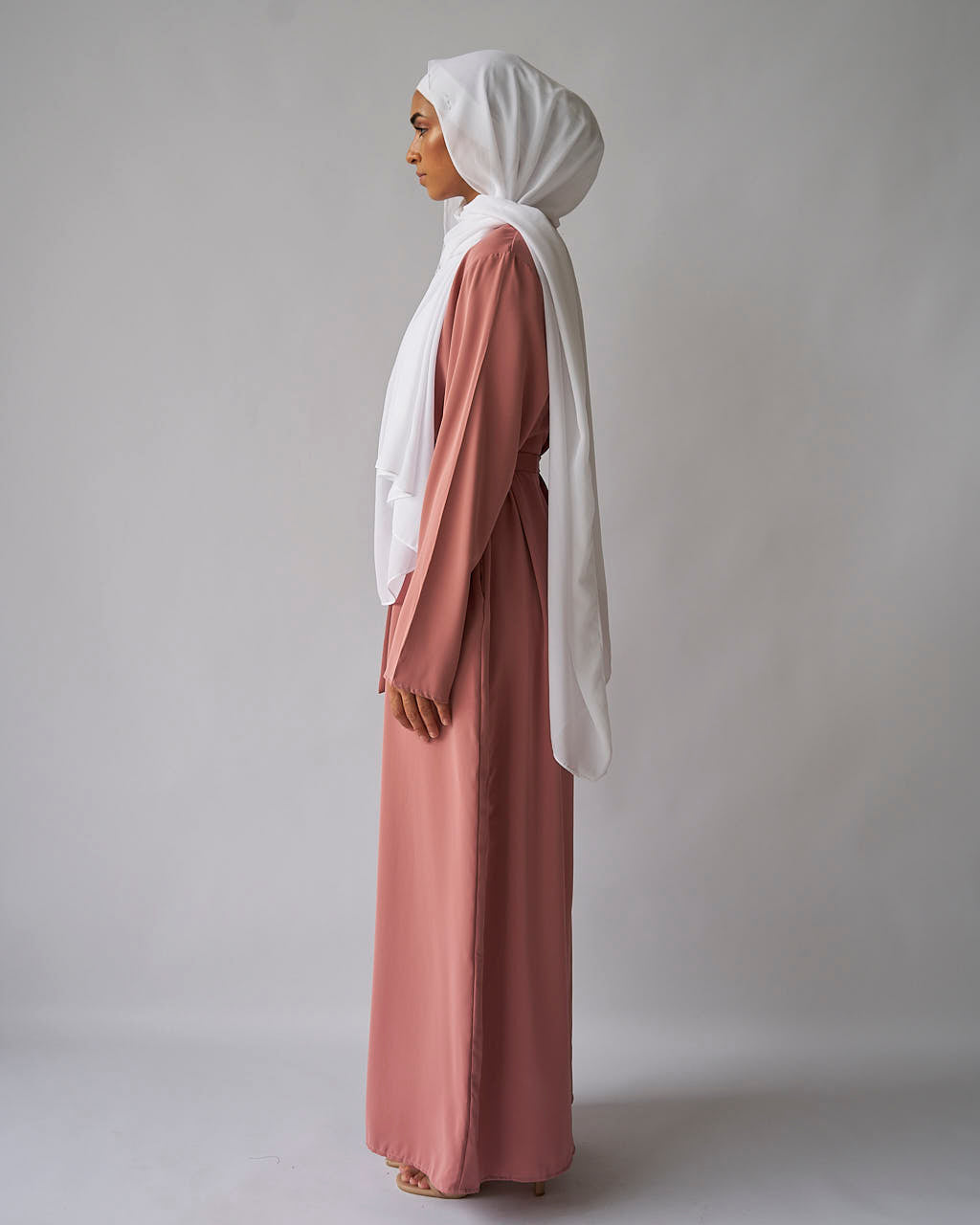 Essential Abaya – Rosa