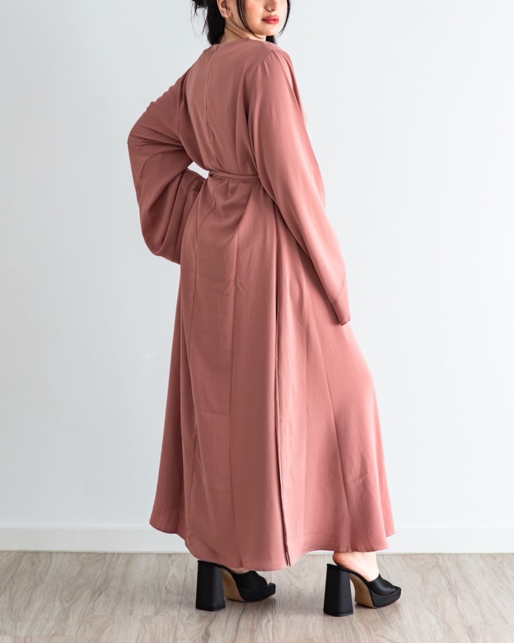 Khatijah Abaya – Rosa