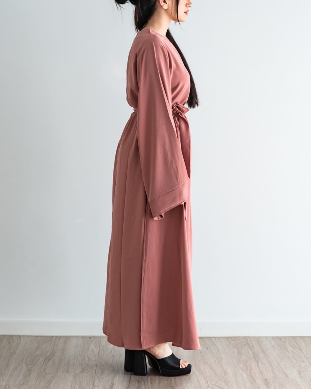 Khatijah Abaya – Rosa