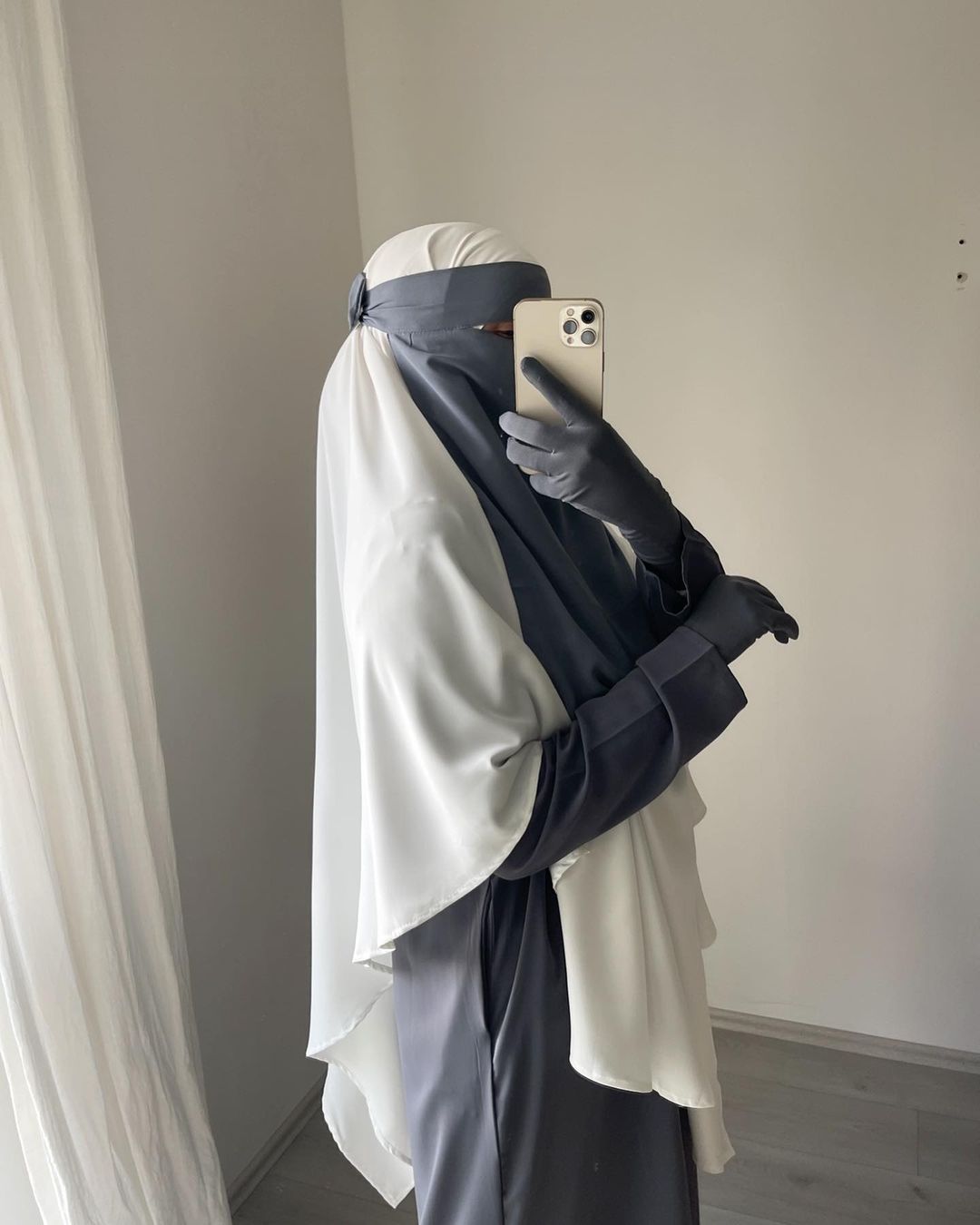 Essential Abaya - Grey - Essential Abaya and White Khimar - Fajr Noor