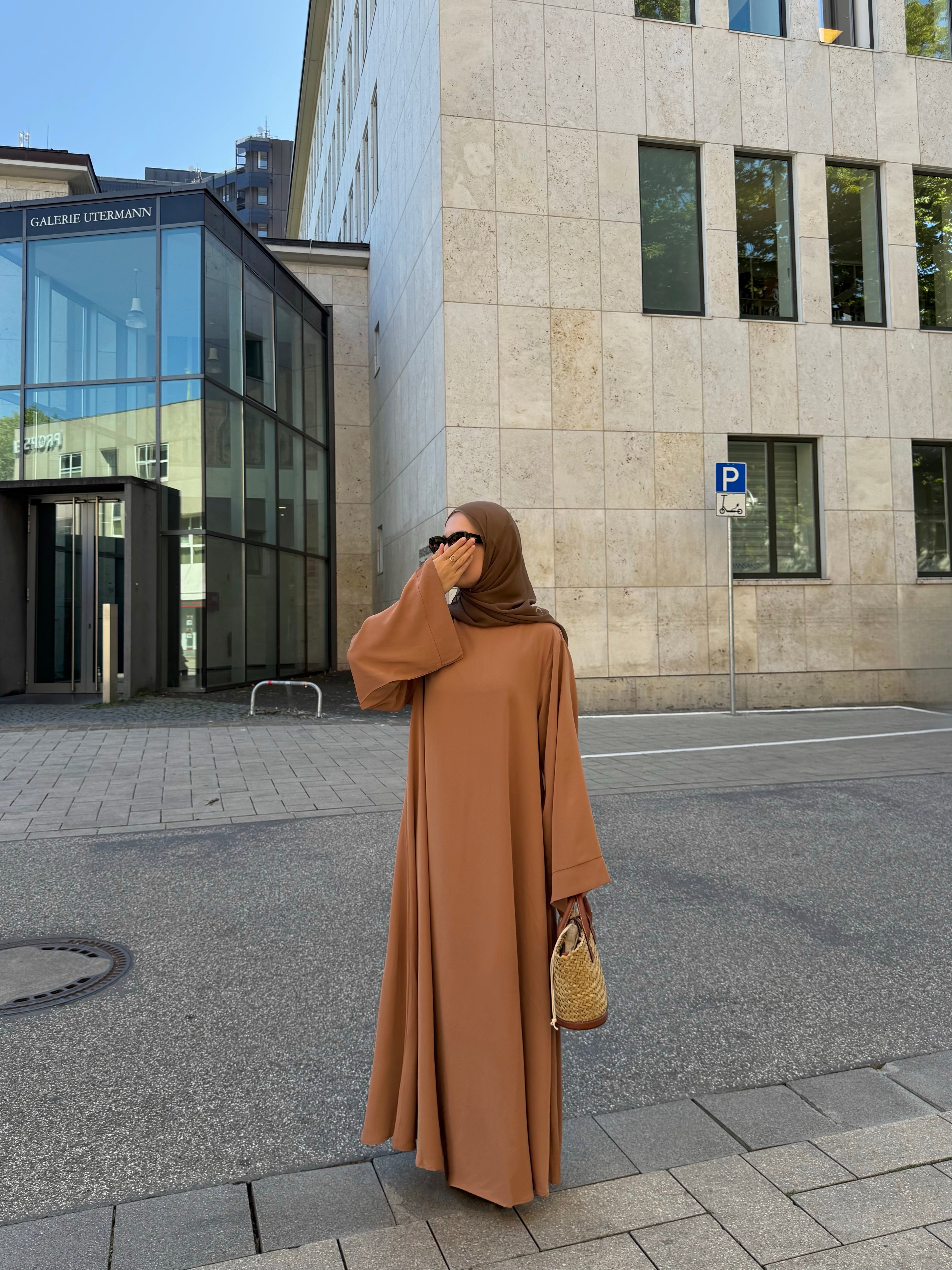 Khatijah Abaya - Brown