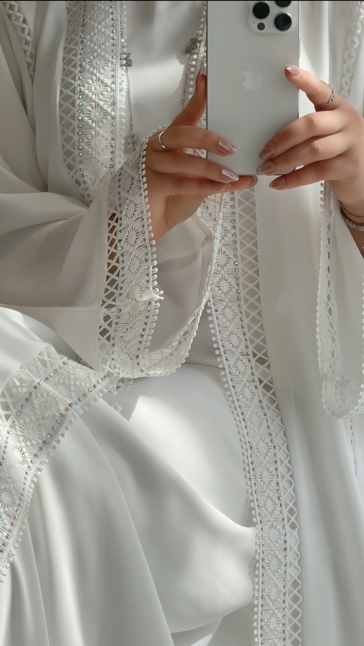 Nourah Everyday Abaya - White