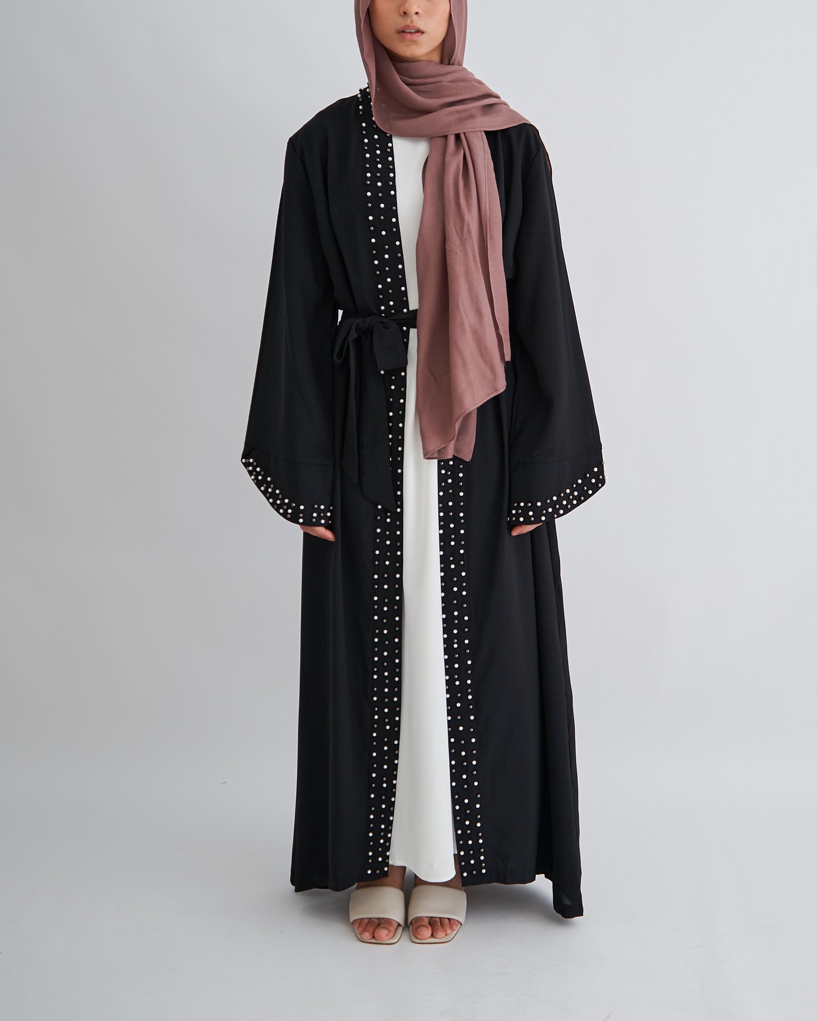 Amirah Pearl Abaya Black