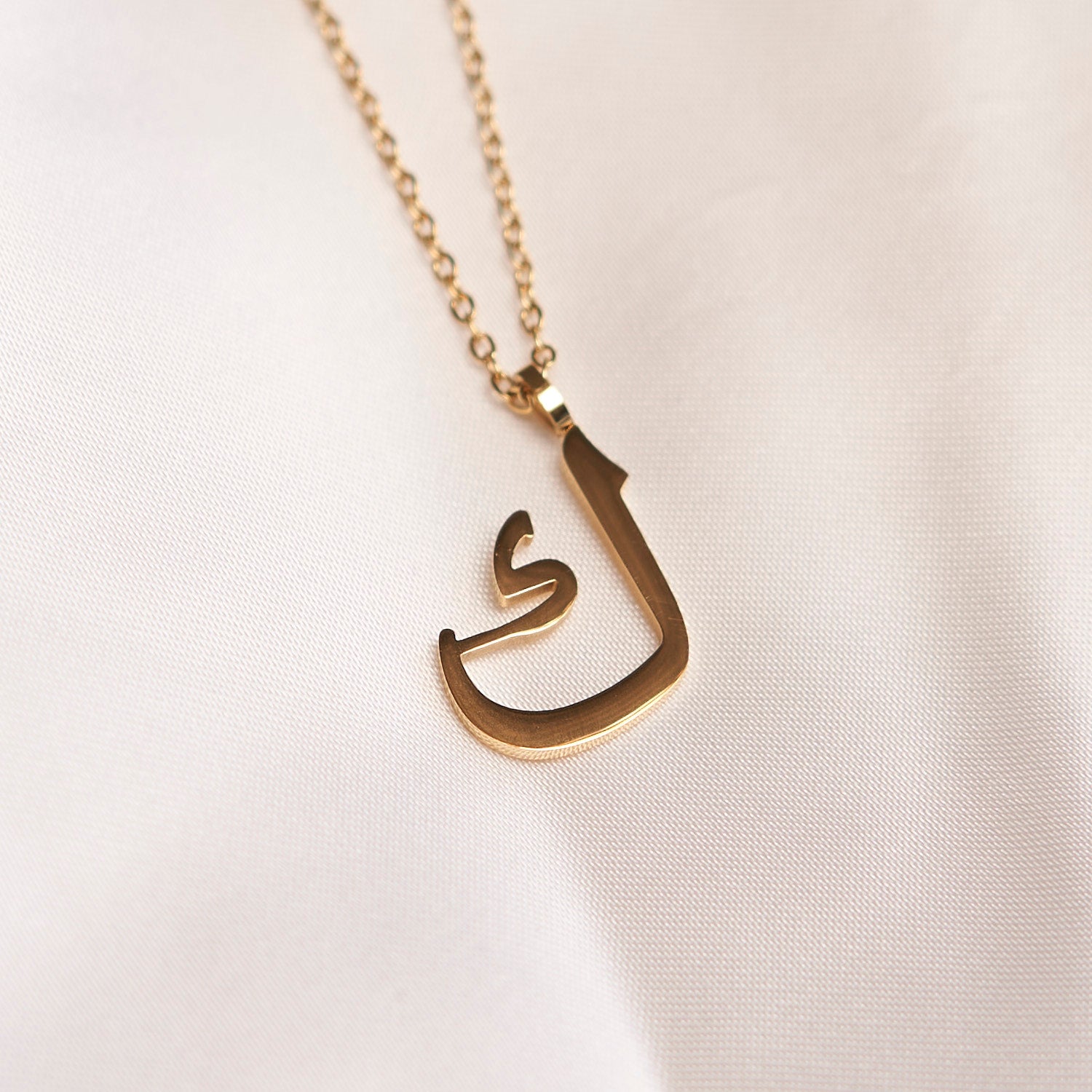 Arabic Letter Necklace Necklace Fajr Noor K | C - كـ