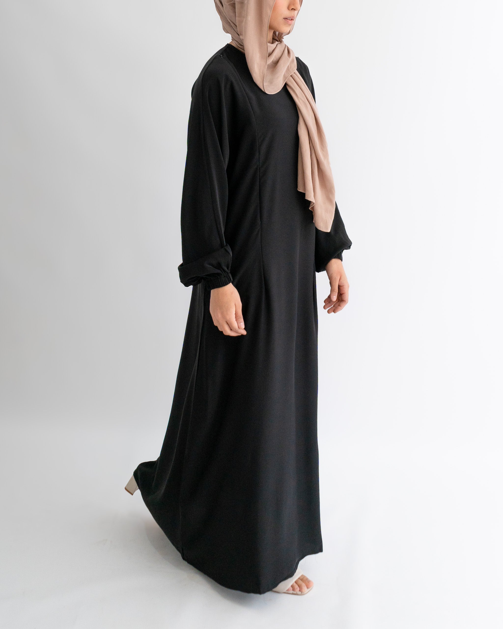 Breastfeeding Abaya - Black