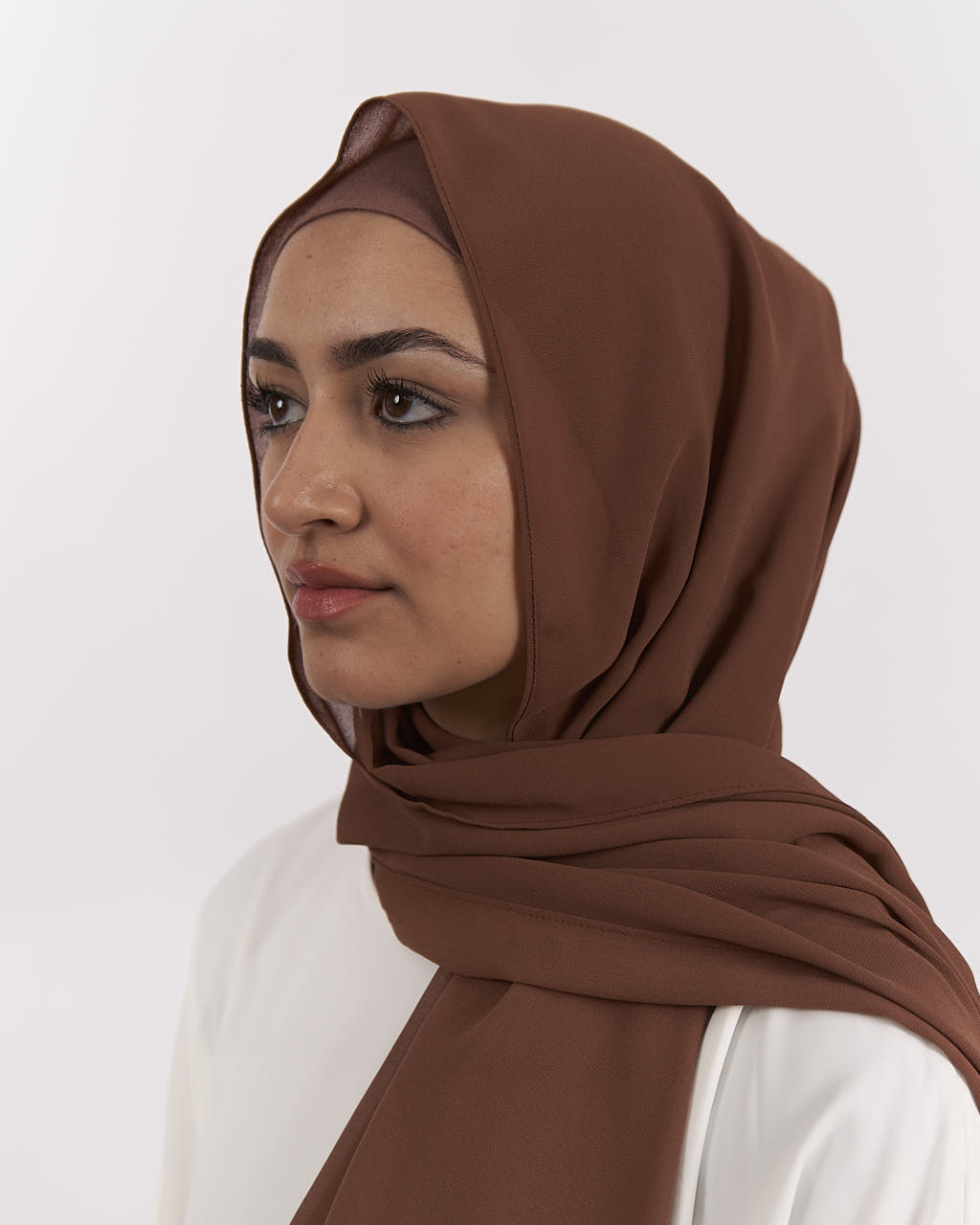 Chiffon-Hijab + Mütze – Mokka