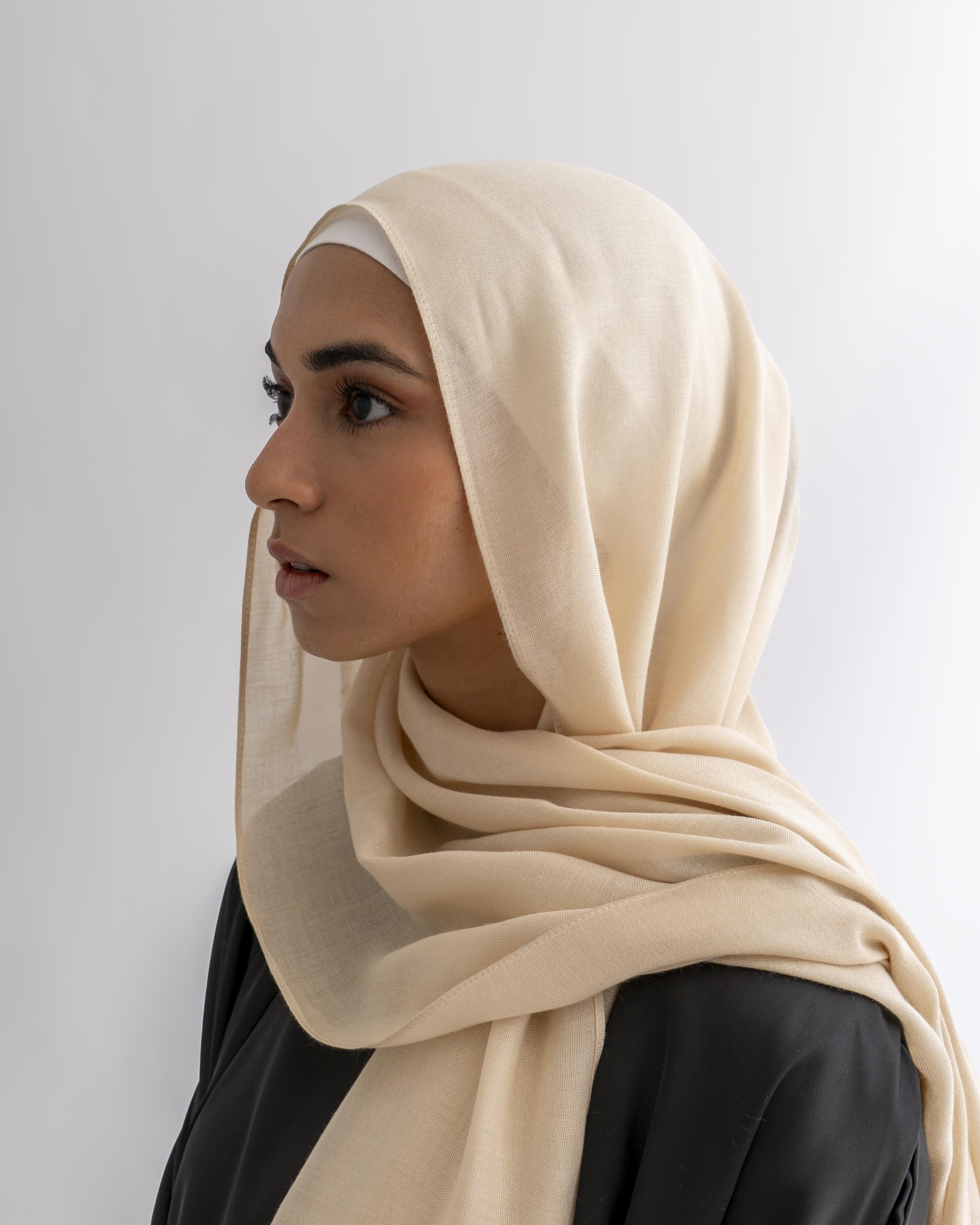 Premium Modal Hijab - Vanila