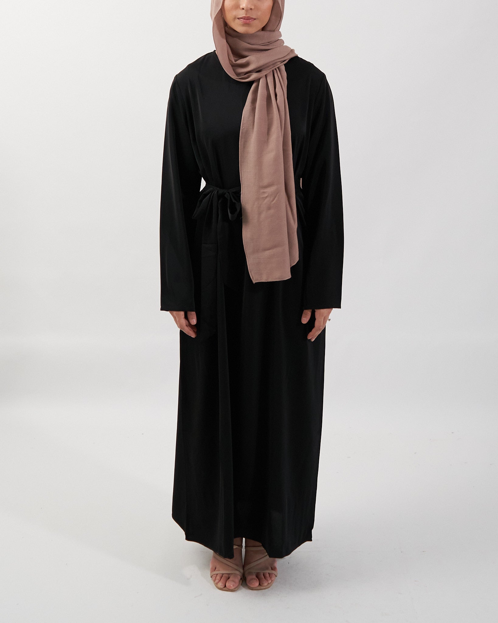 Essential Abaya with Pockets - Black