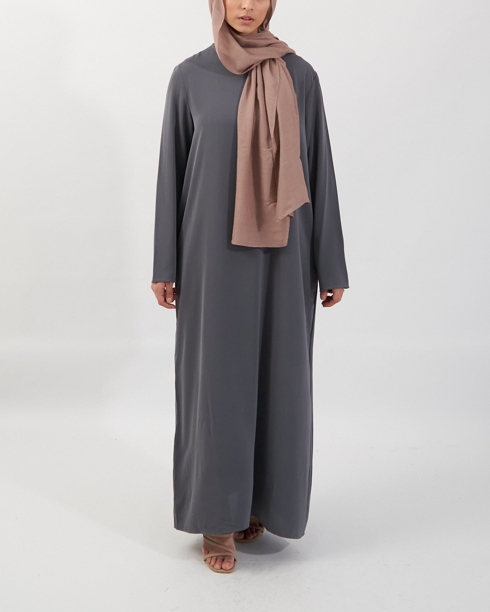 Essential Abaya with Pockets - Grey