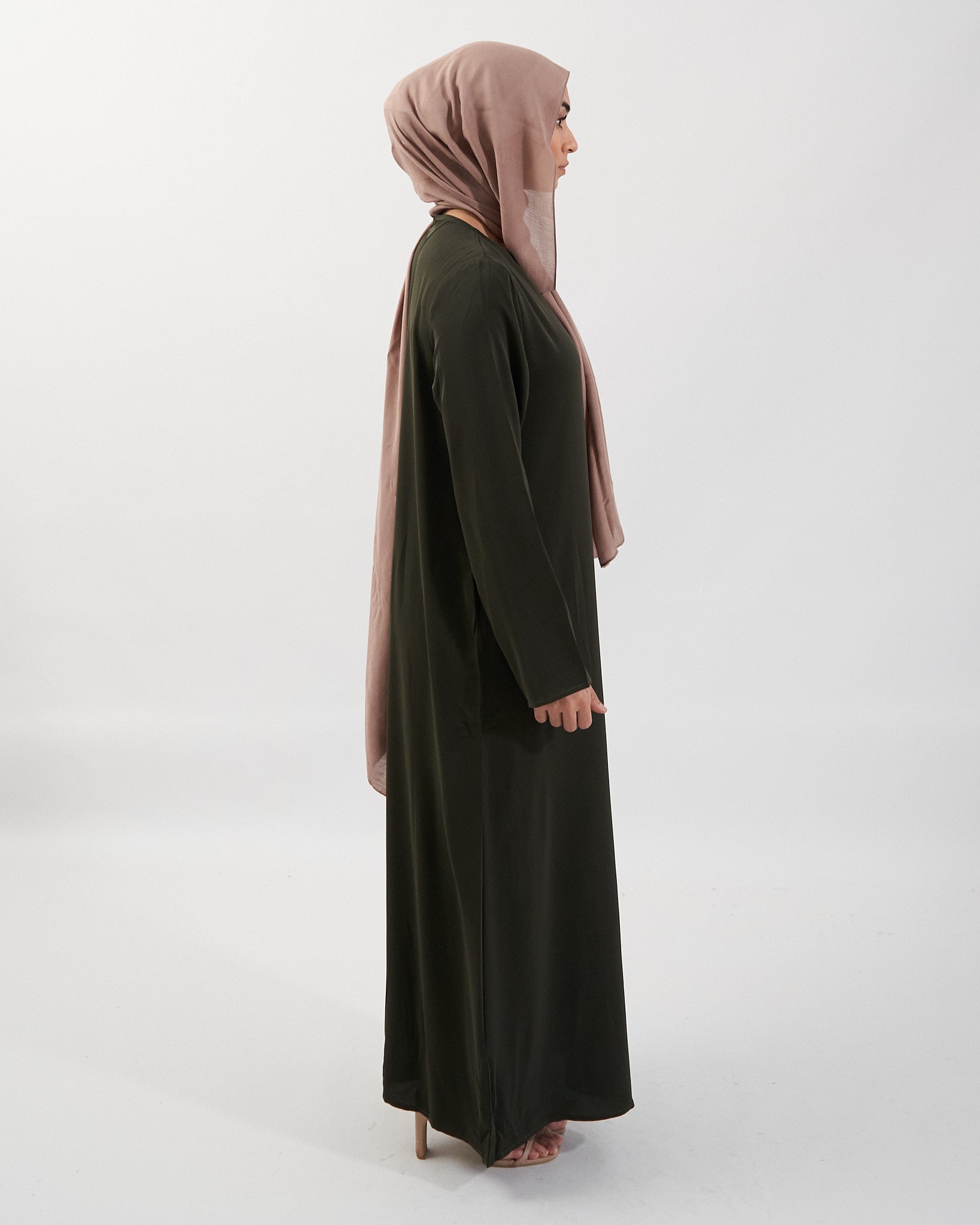 Essential Abaya with Pockets - Khaki