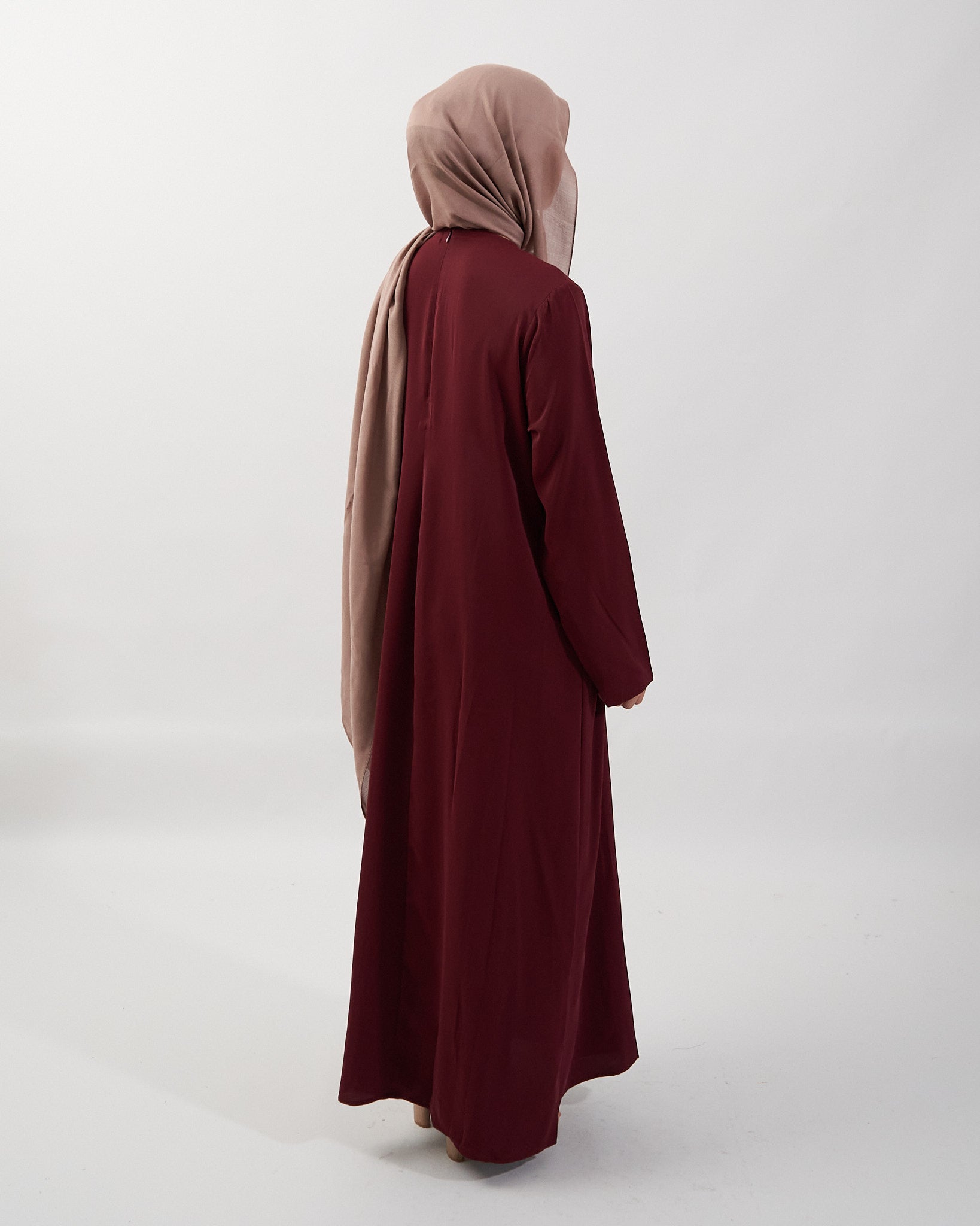 Essential Abaya with Pockets - Maroon