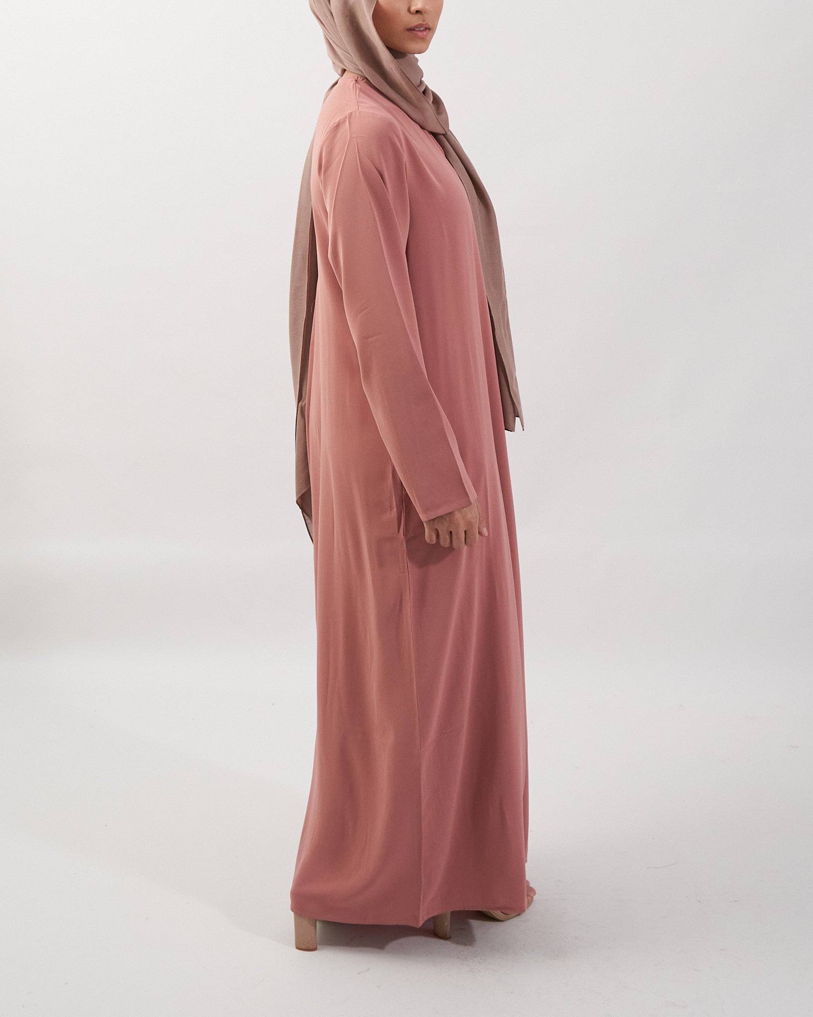 Essential Abaya with Pockets - Pink