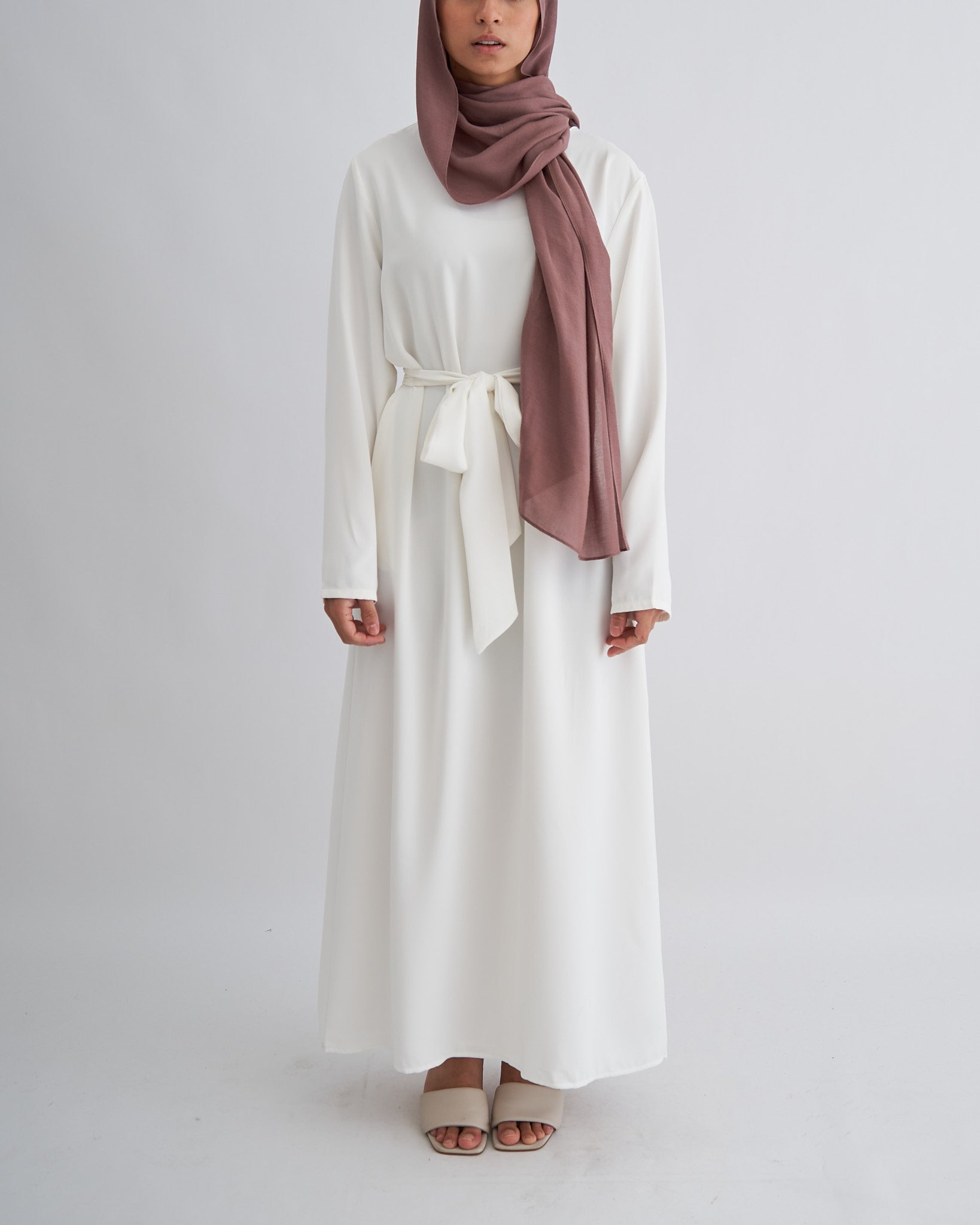 Essential Abaya with Pockets - White