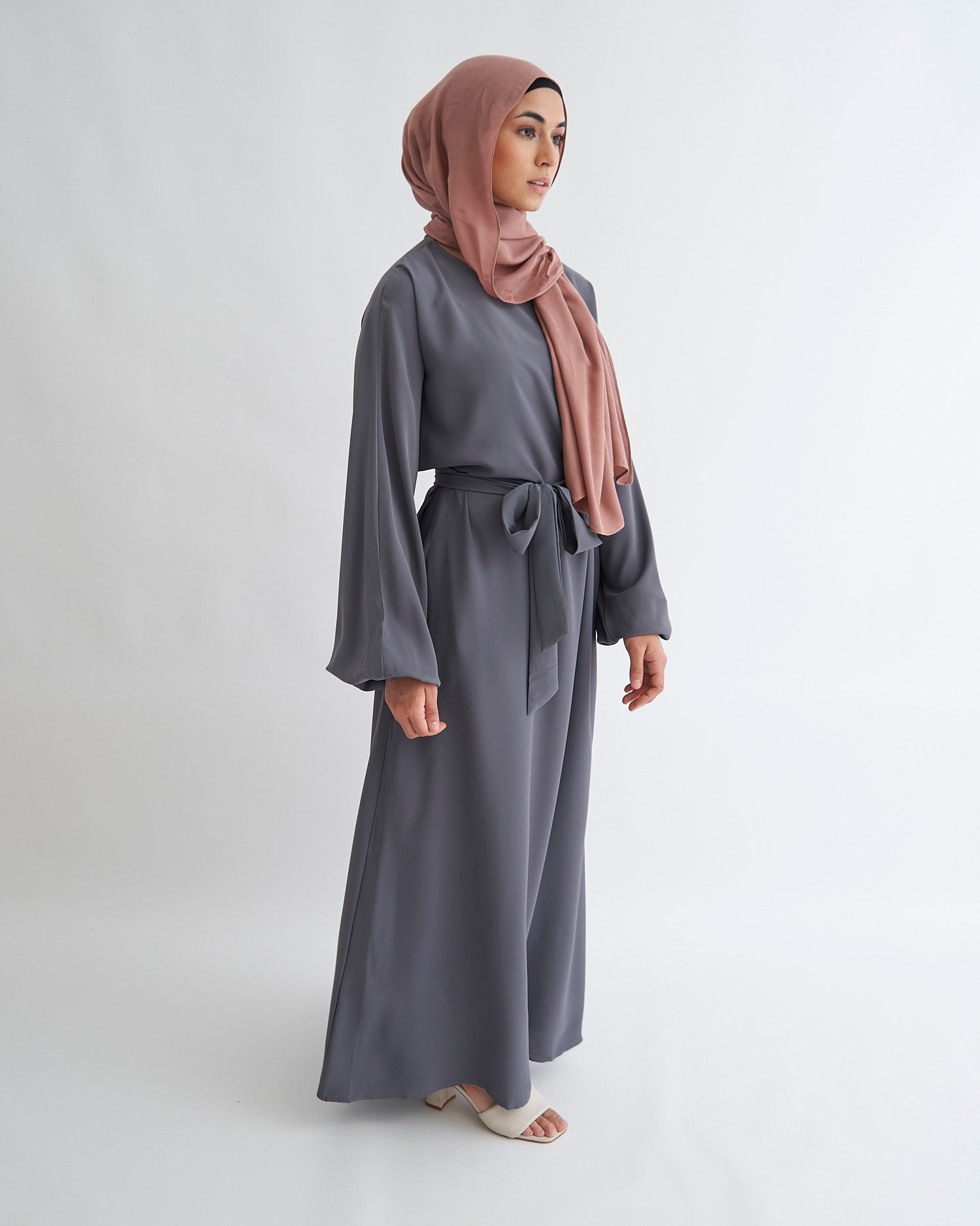 Essential Cuffed Abaya - Grey