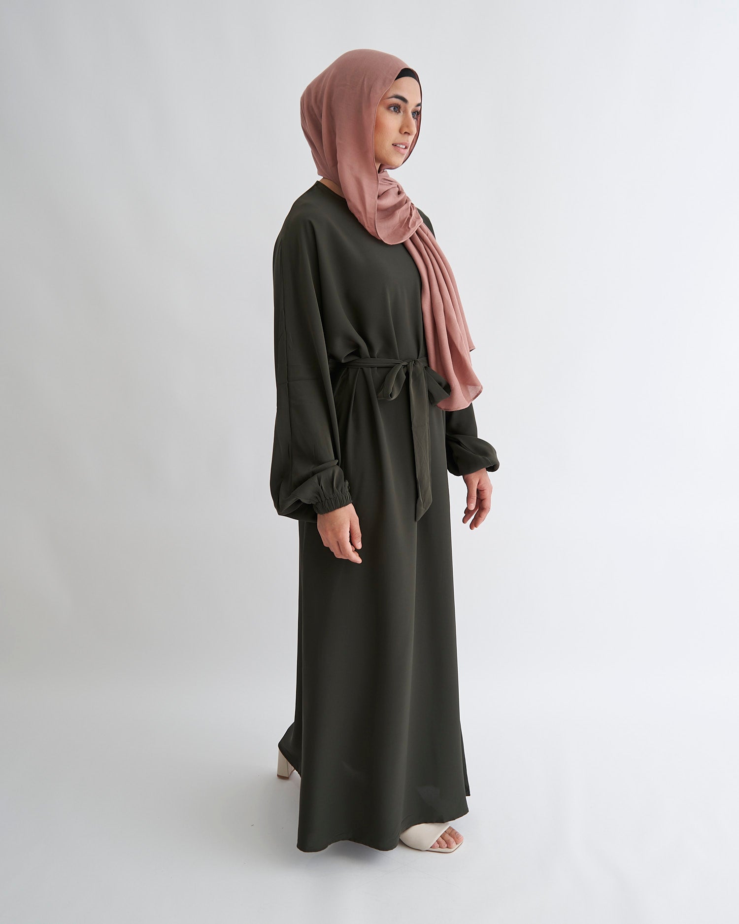 Essential Cuffed Abaya - Khaki