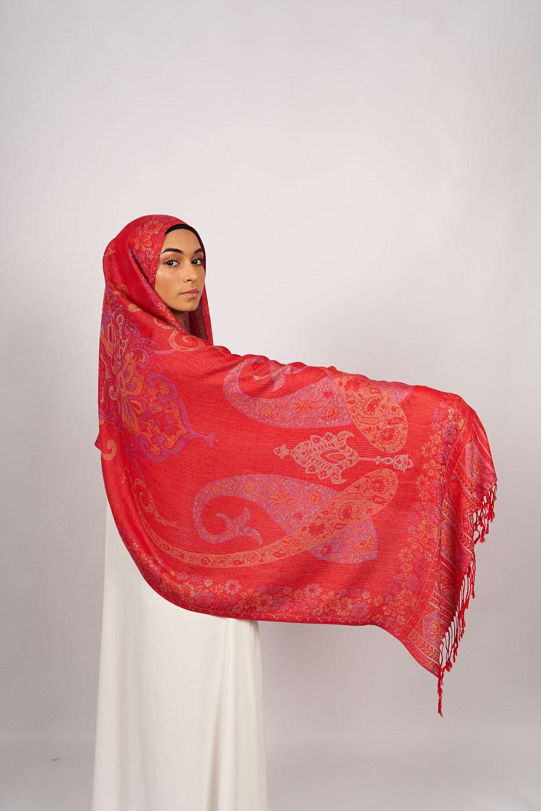 Red pashmina deals