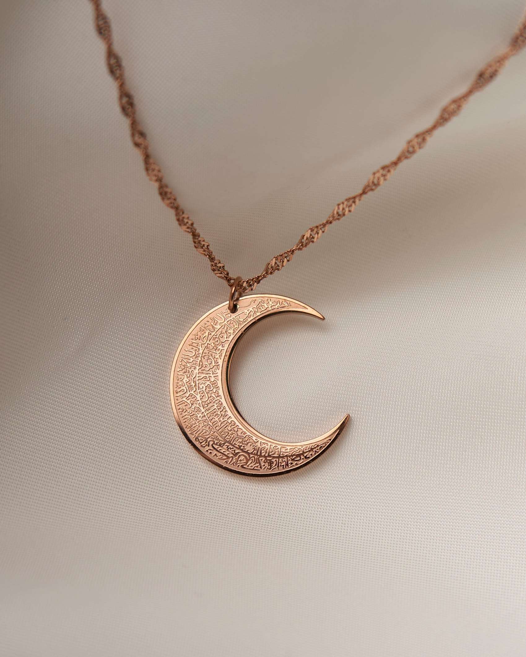 4 Qul Crescent Moon Necklace - Necklace - Fajr Noor