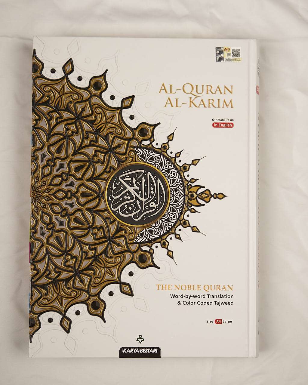 Al-Quran Al-Karim (Maqdis) with Subject Tags Translation A4 - Quran - Fajr Noor