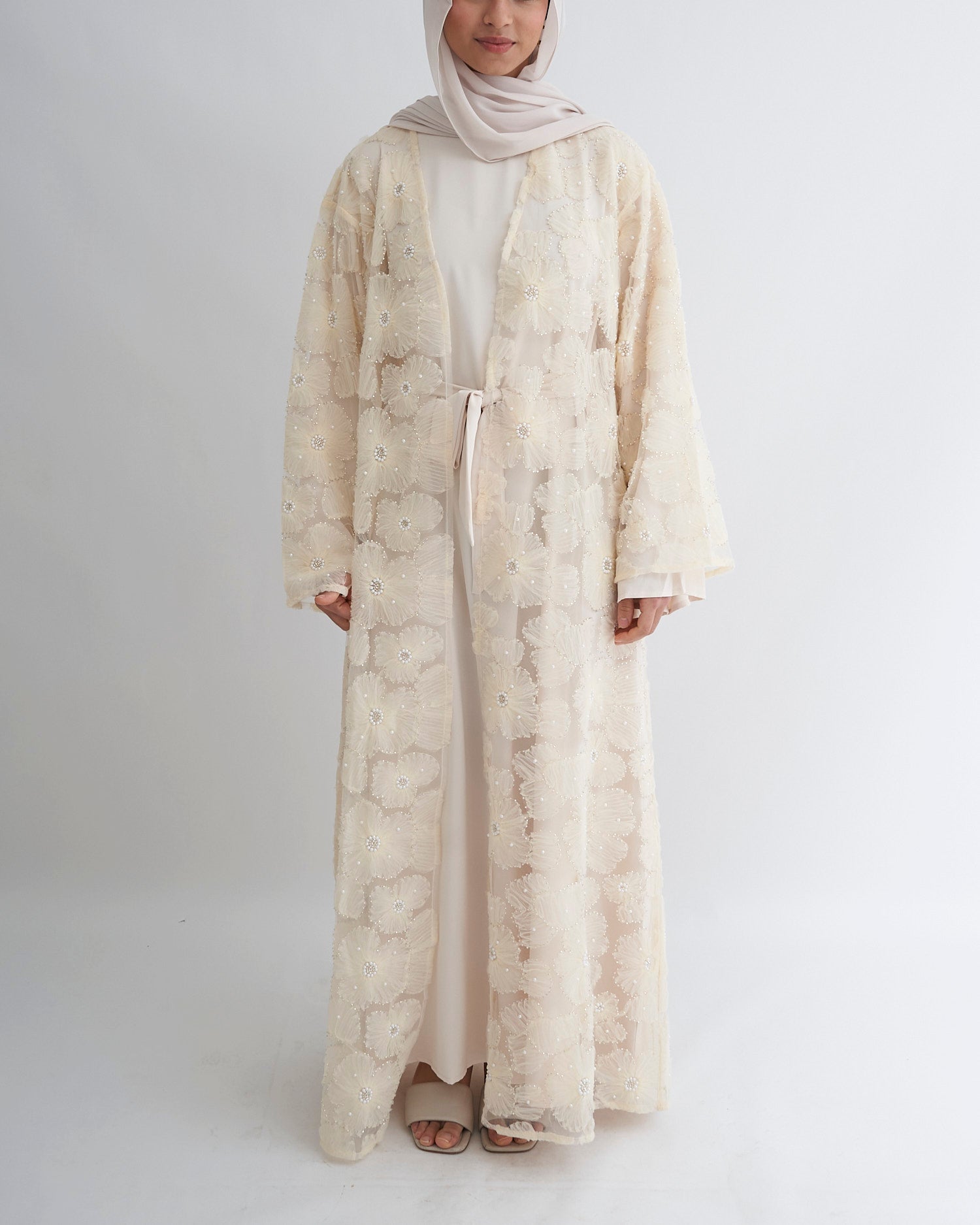 Sumayya Abaya - Cream