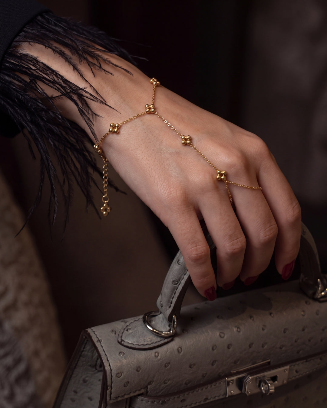 Zeenah Hand Chain Bracelet