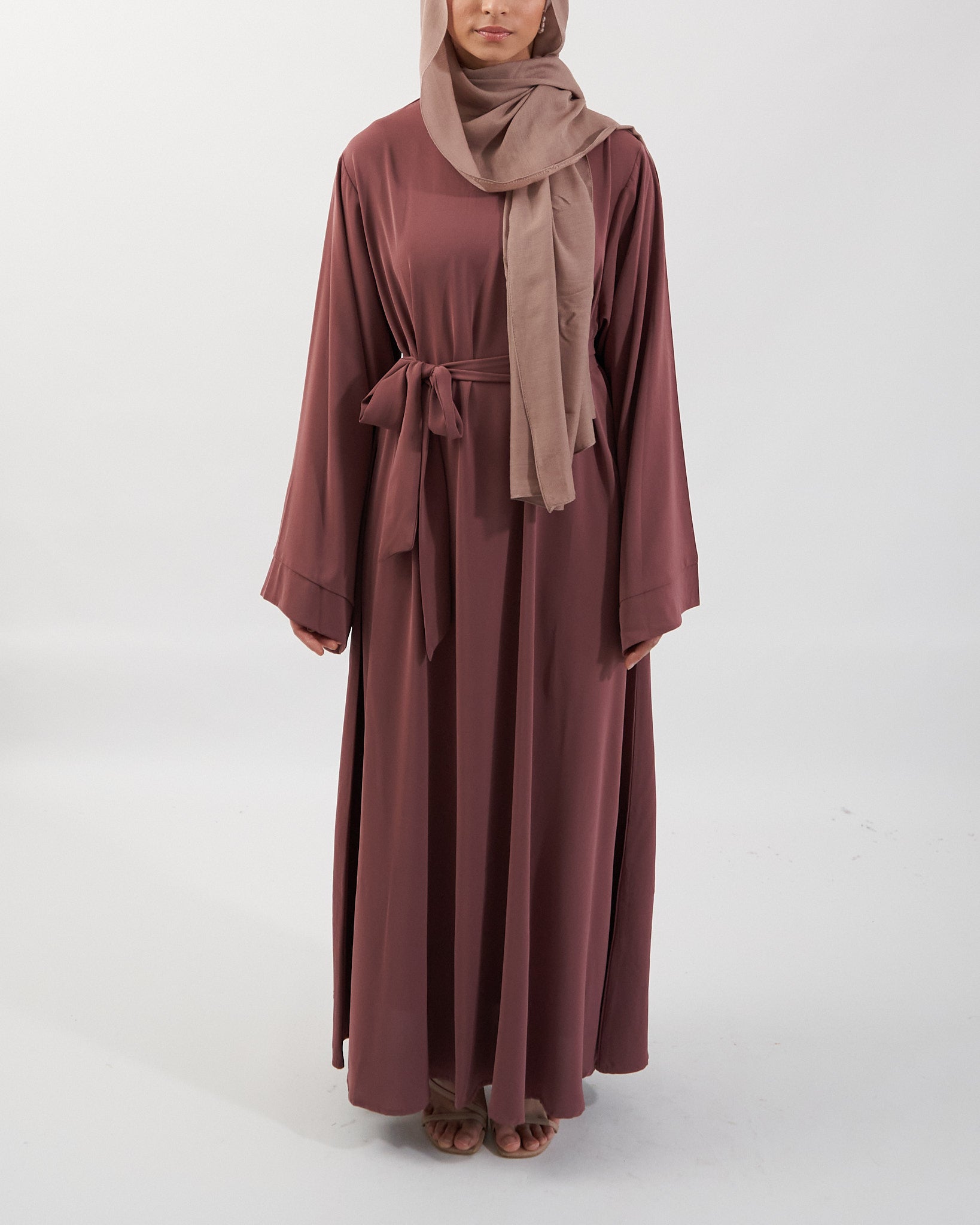 Khatijah Abaya - Berry Closed Abaya Fajr Noor S