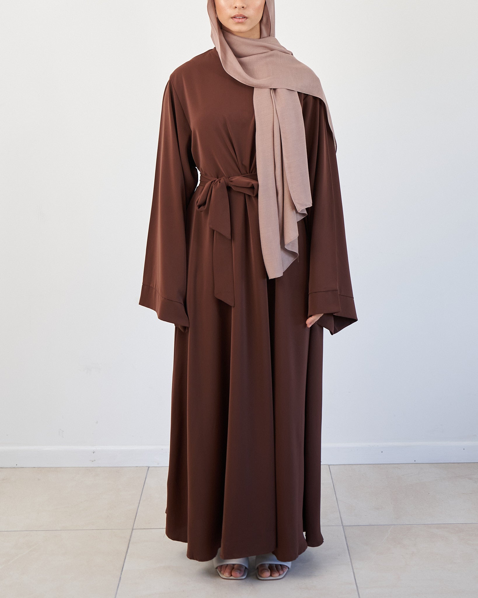 Khatijah Abaya - Coffee Closed Abaya Fajr Noor S