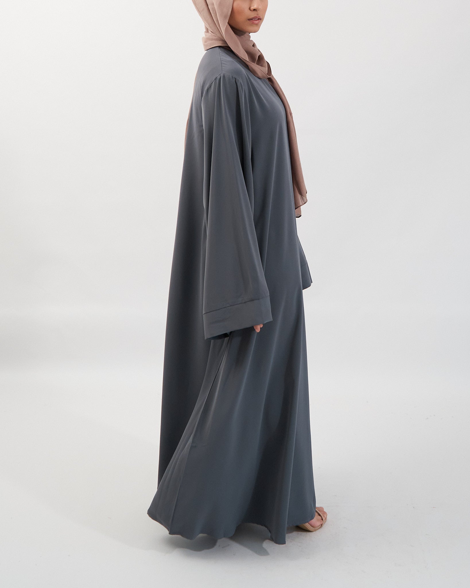 Khatijah Abaya - Charcoal Closed Abaya Fajr Noor 