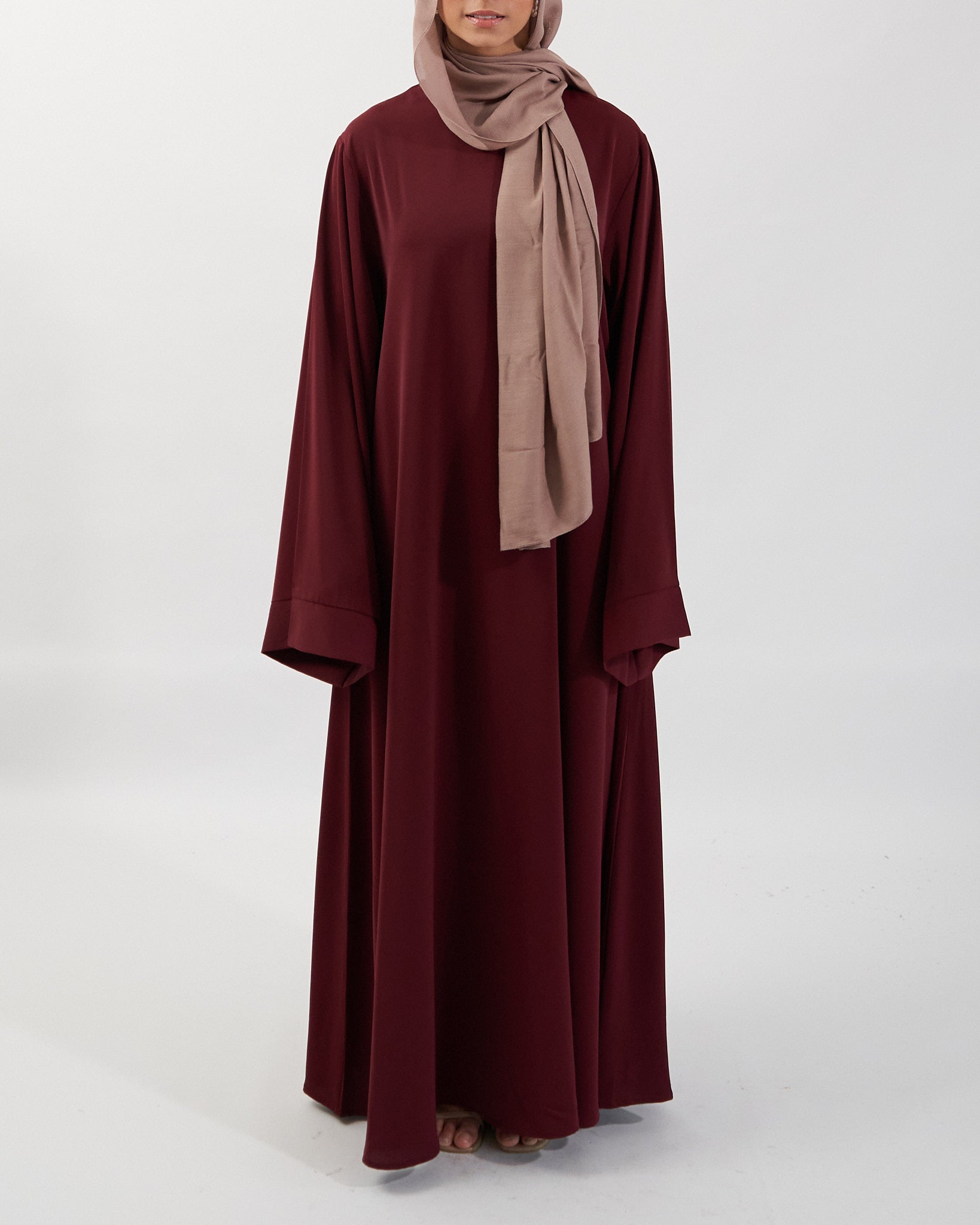 Khatijah Abaya - Maroon Closed Abaya Fajr Noor 