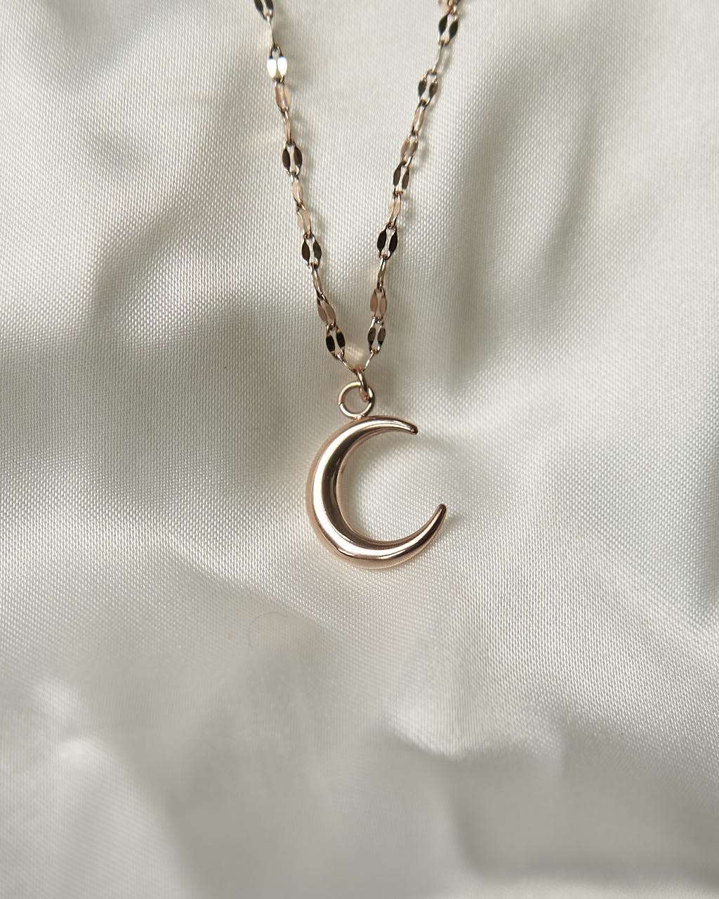 Crescent Moon Necklace - Necklace - Fajr Noor