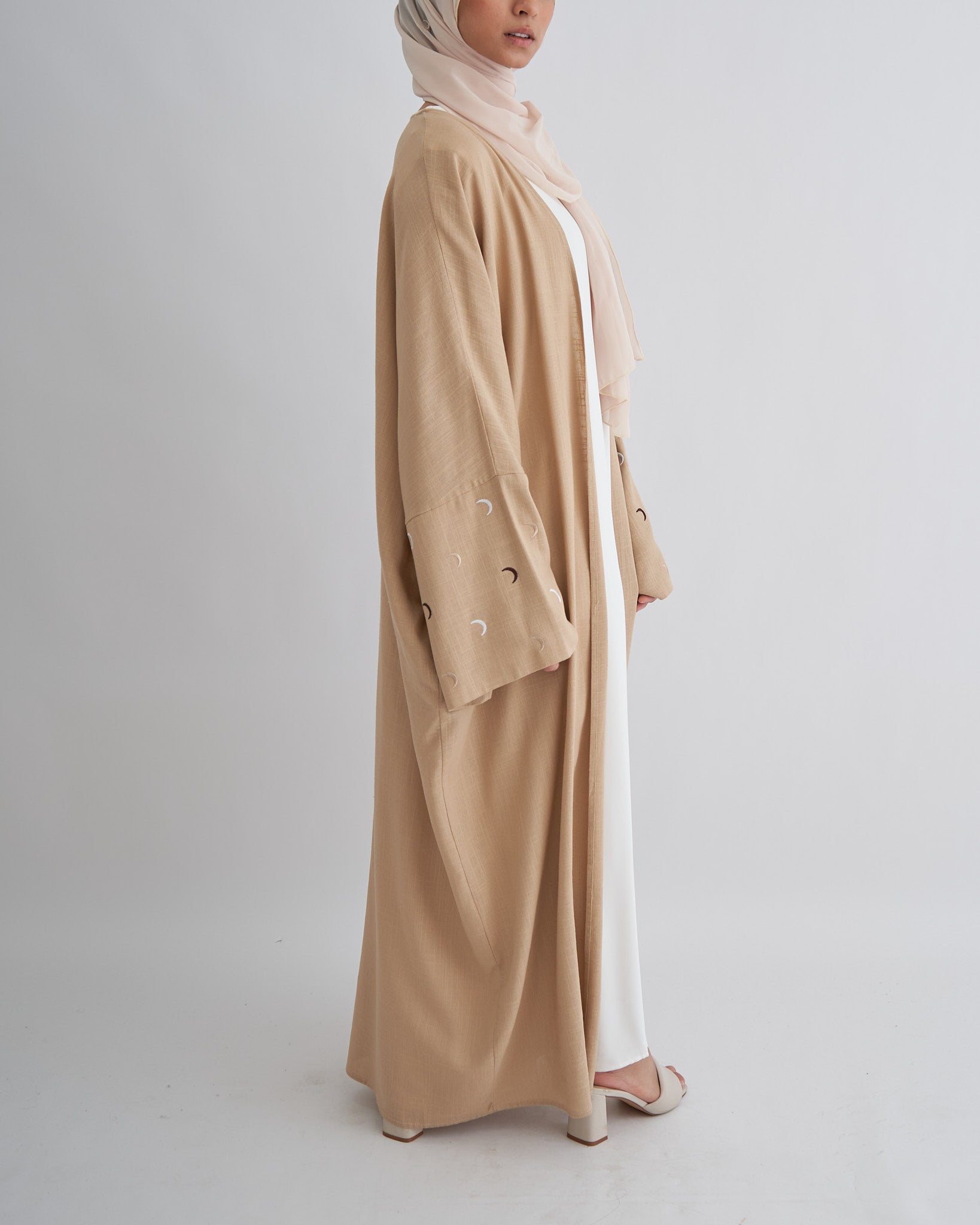 Moon Linen Abaya with Hijab - Beige