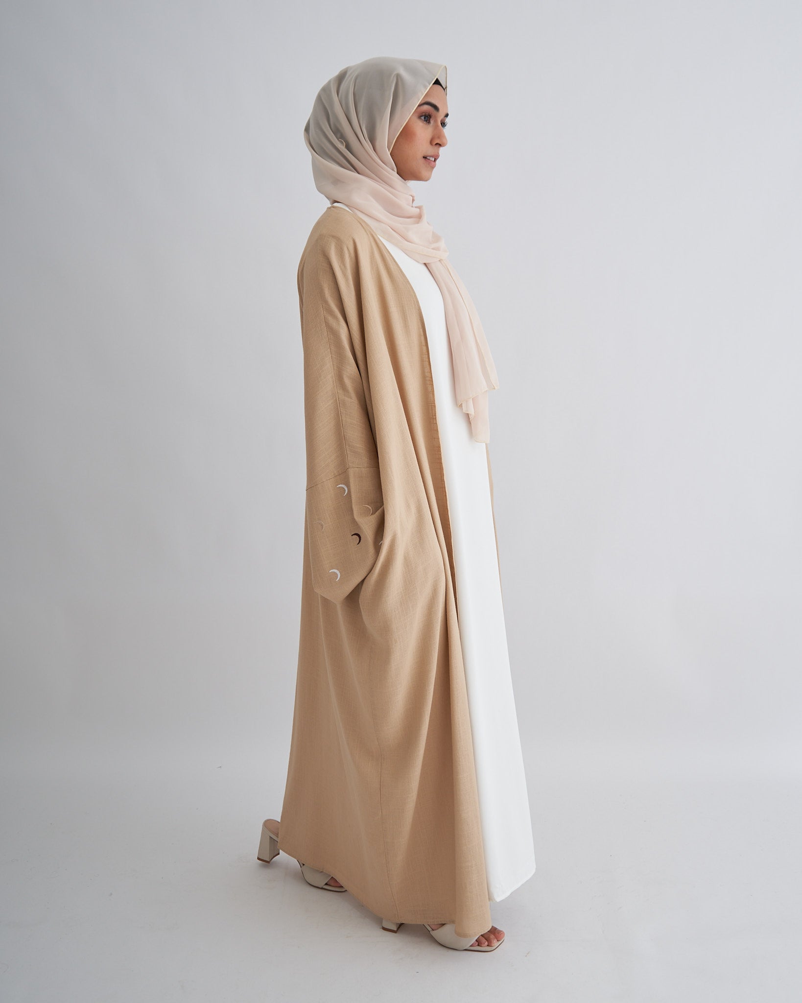 Moon Linen Abaya with Hijab - Beige