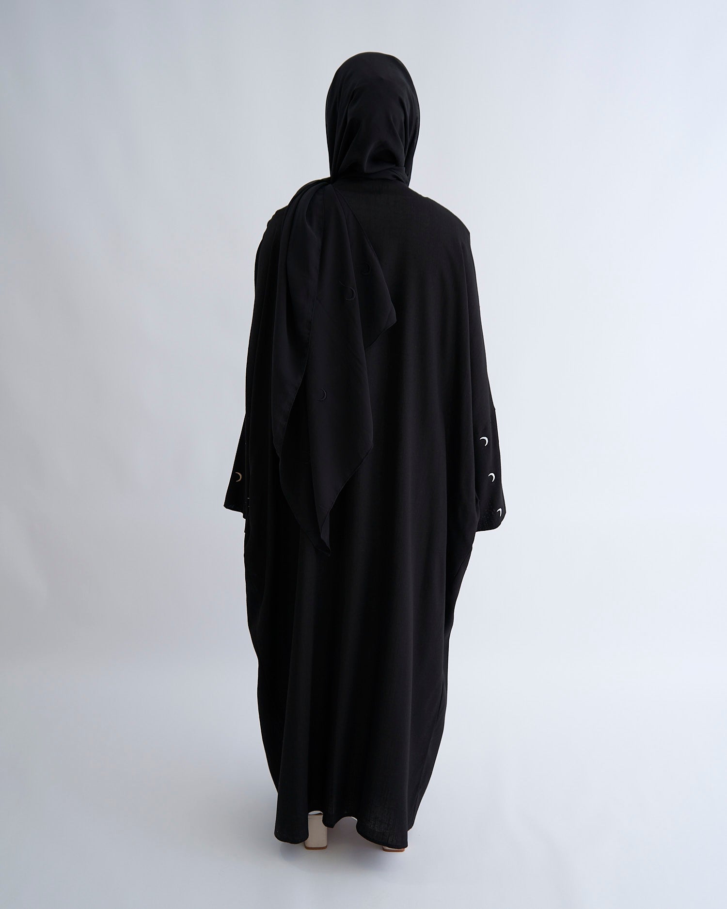 Moon Linen Abaya with Hijab - Black