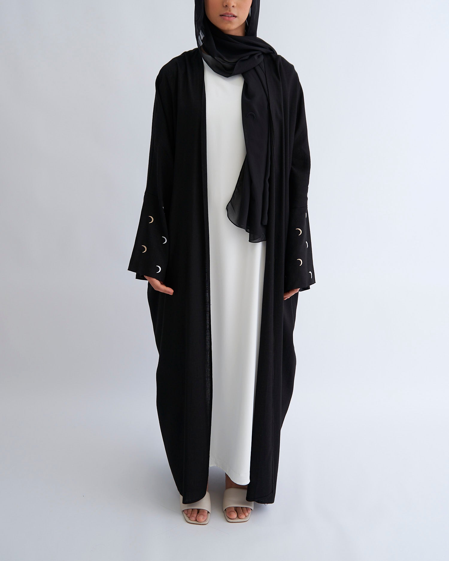 Moon Linen Abaya with Hijab - Black